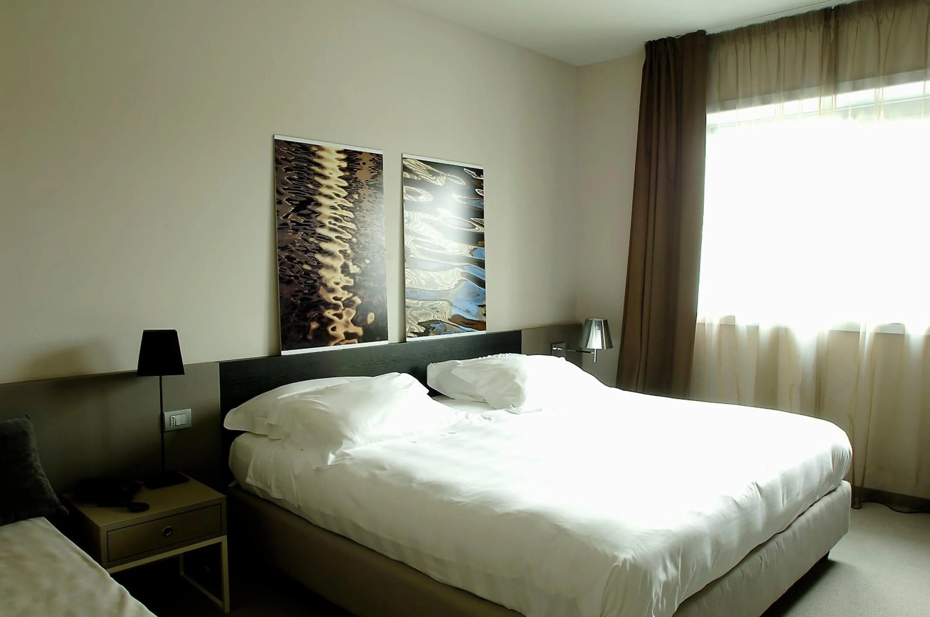 Bed in G Hotel Ancona