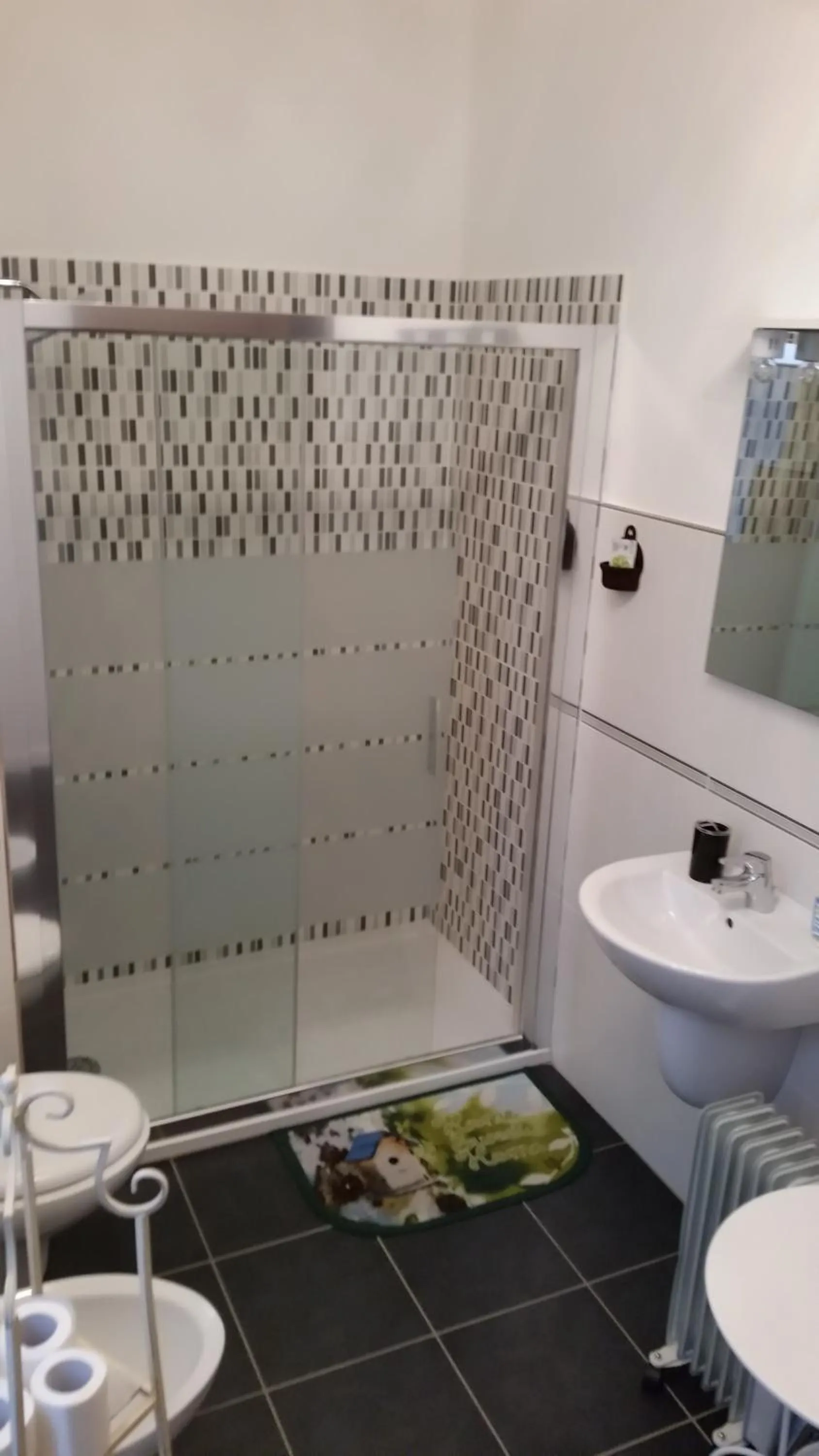 Shower in Megaride Guest House