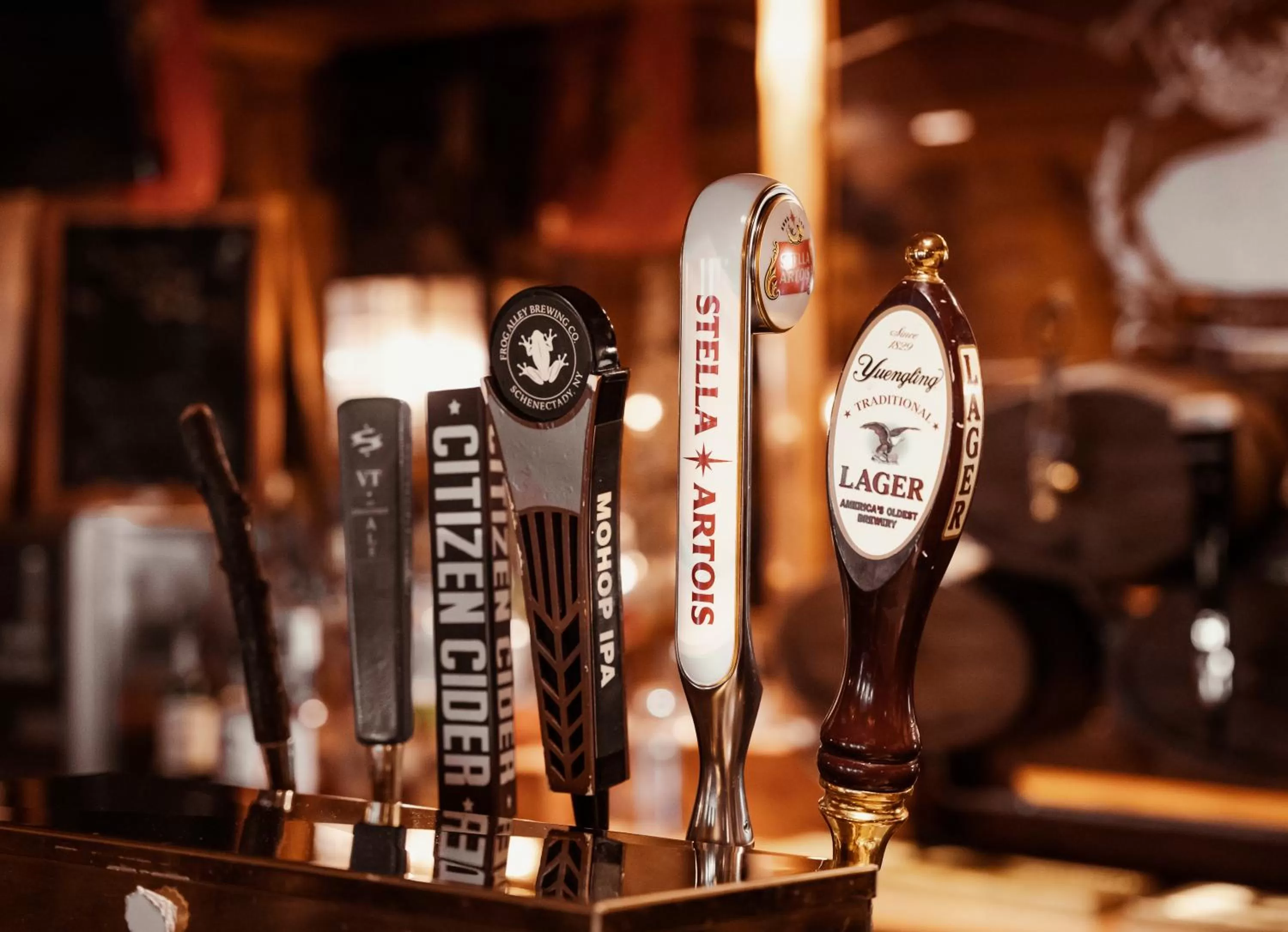 Property logo or sign in Phoenix Inn Resort