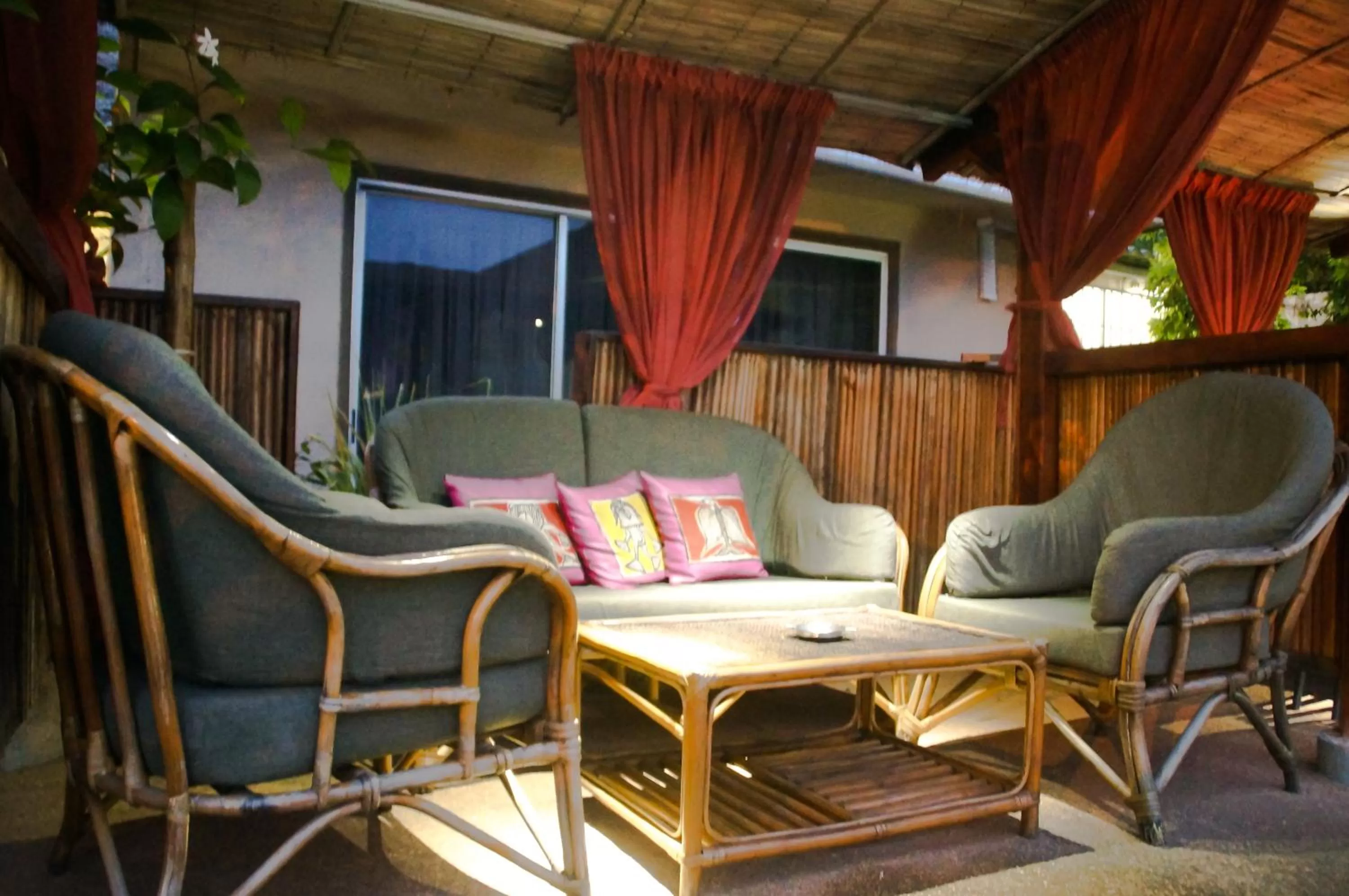 Patio in Hotel Le Marly