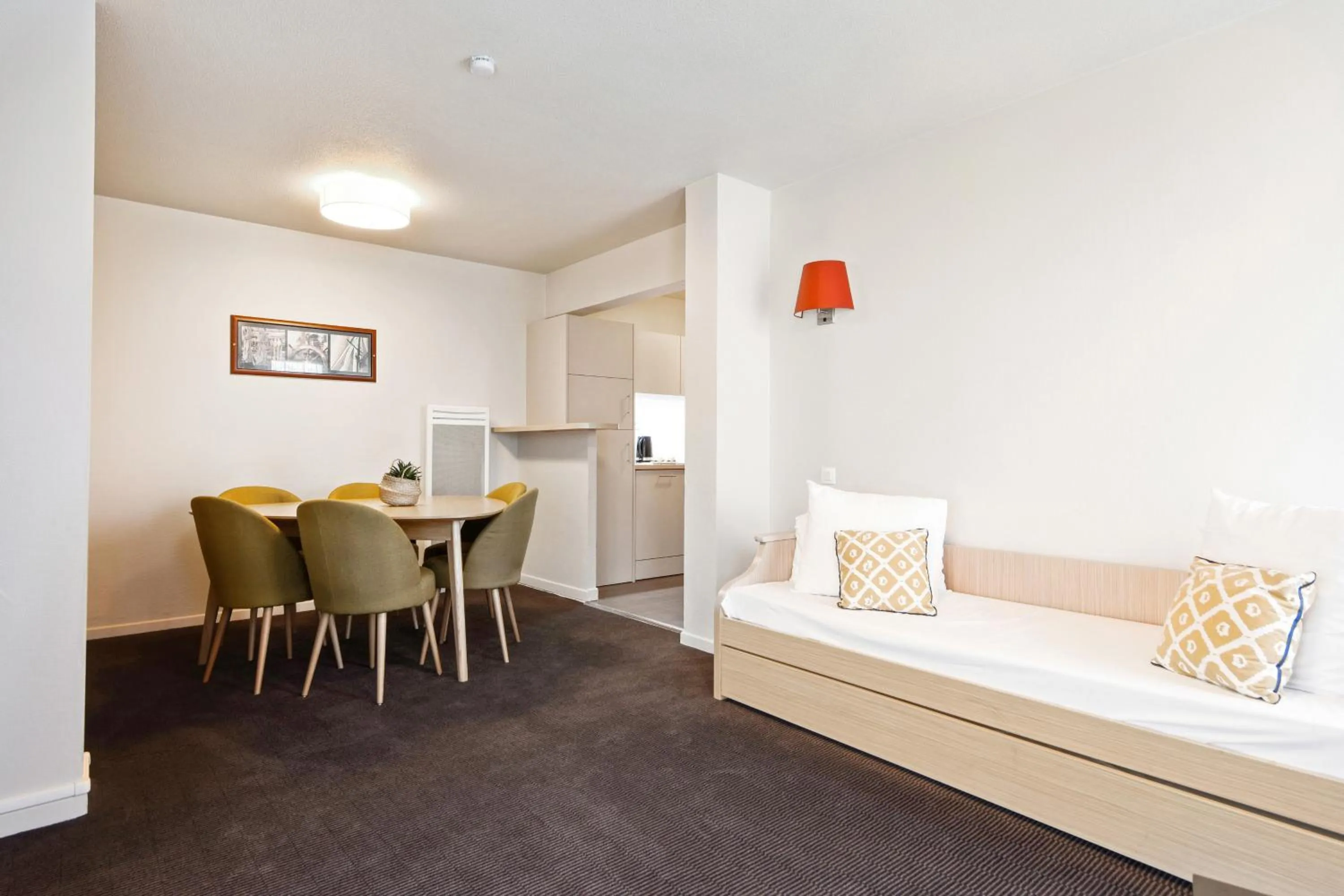 Living room, Bed in Appart'City Confort Lille Grand Palais