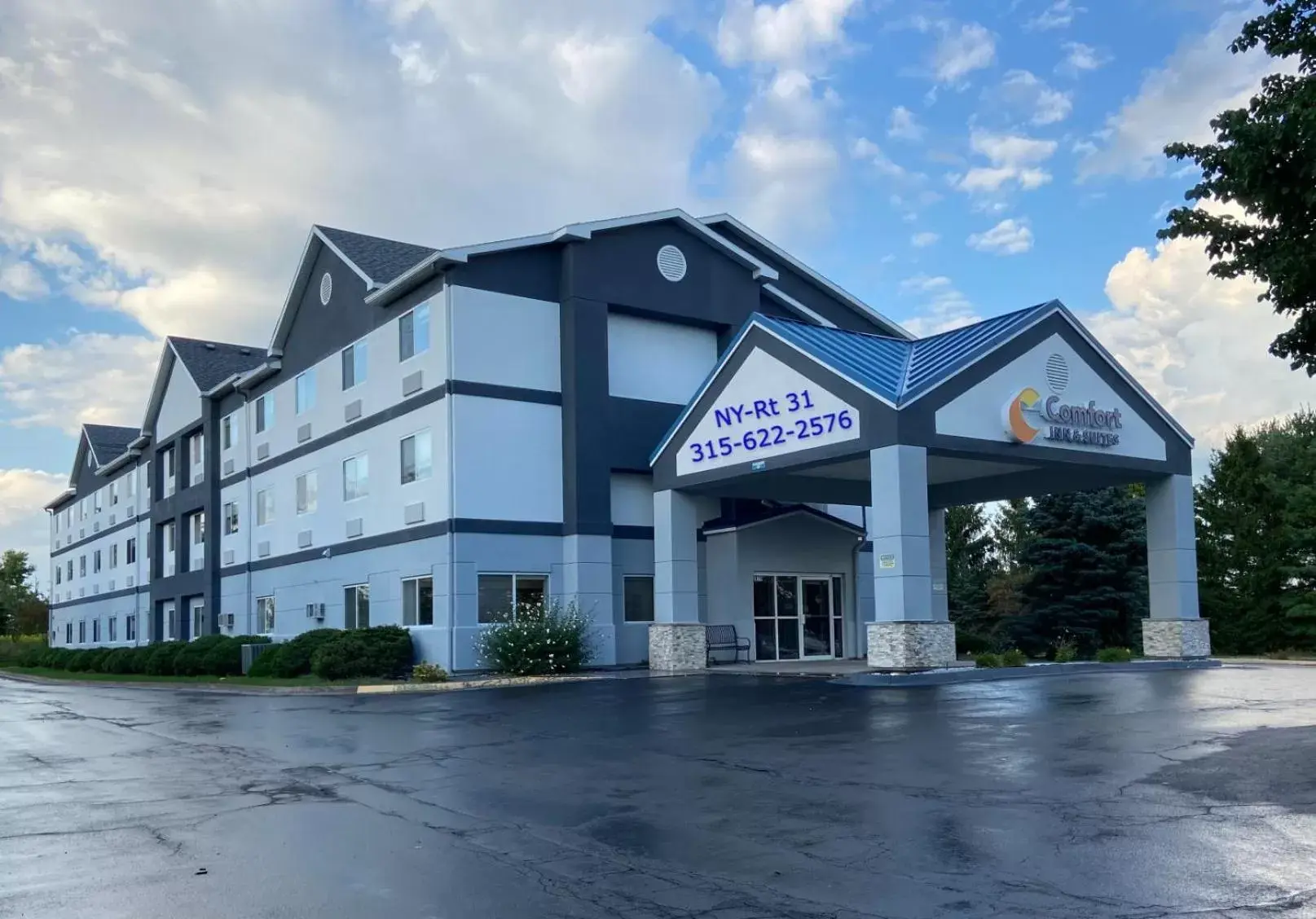 Comfort Inn & Suites Liverpool - Syracuse Comfort Inn & Suites Liverpool - Syracuse