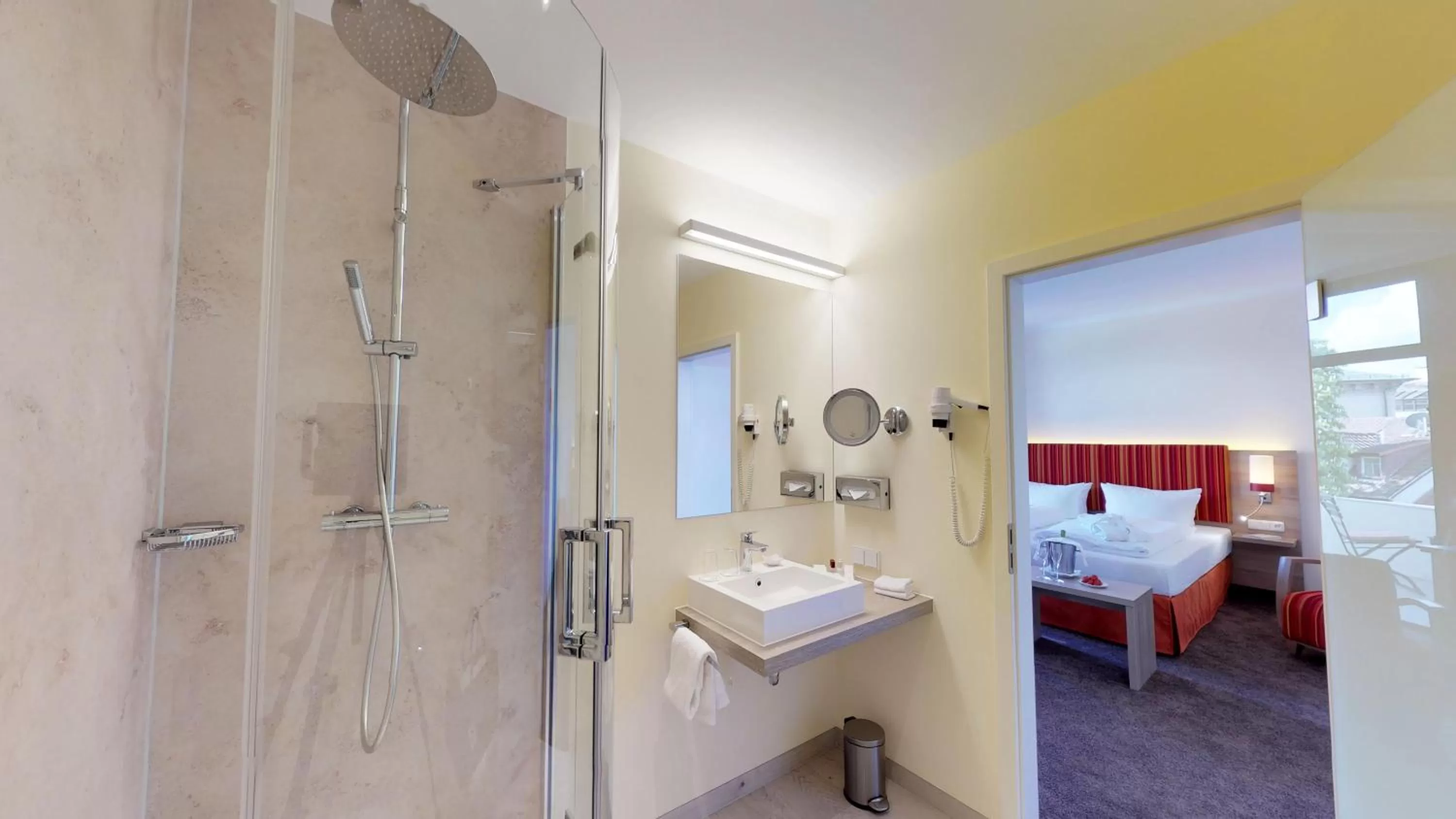 Bathroom, Bed in DORMERO Hotel Coburg