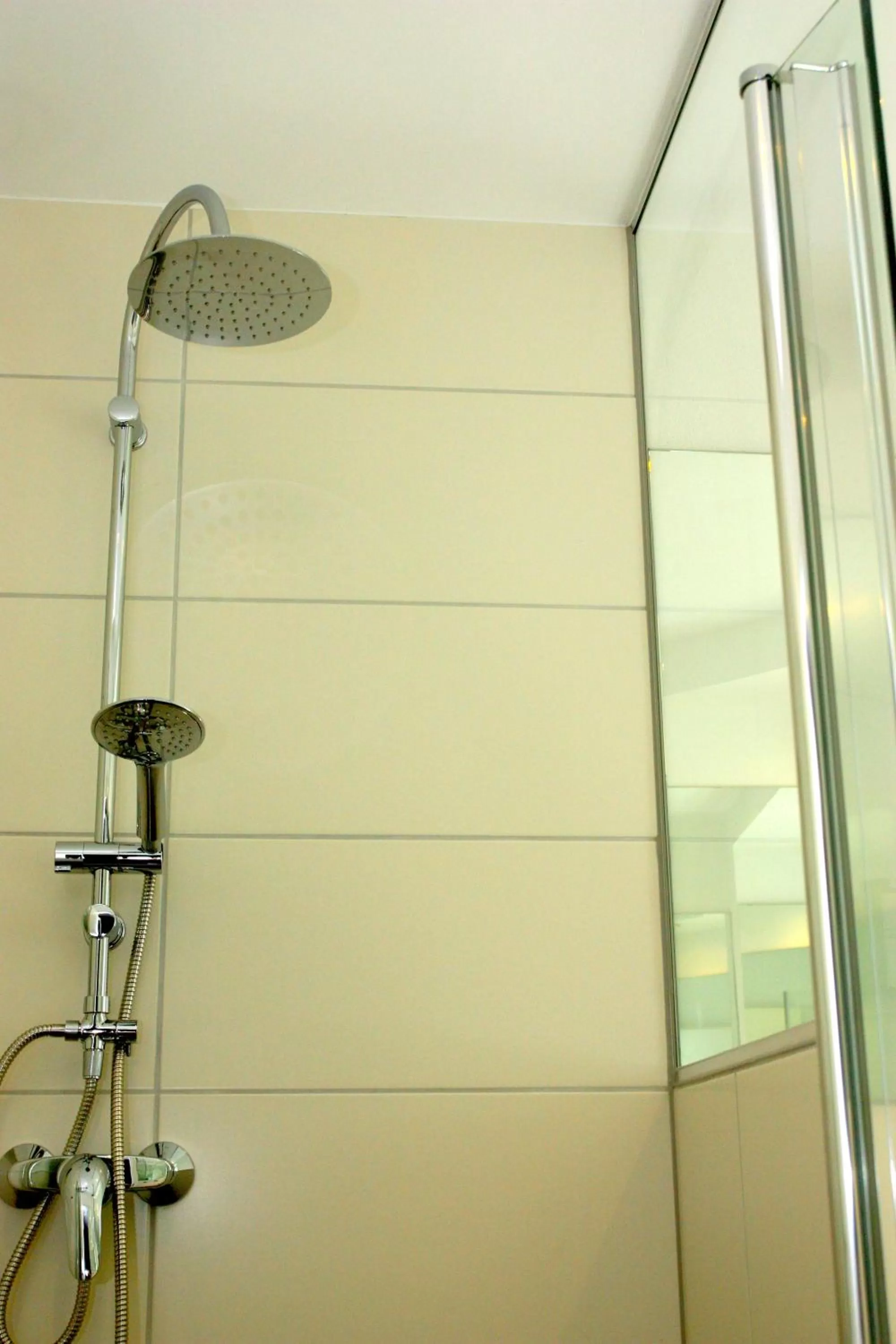 Shower in Hotel am Schloss