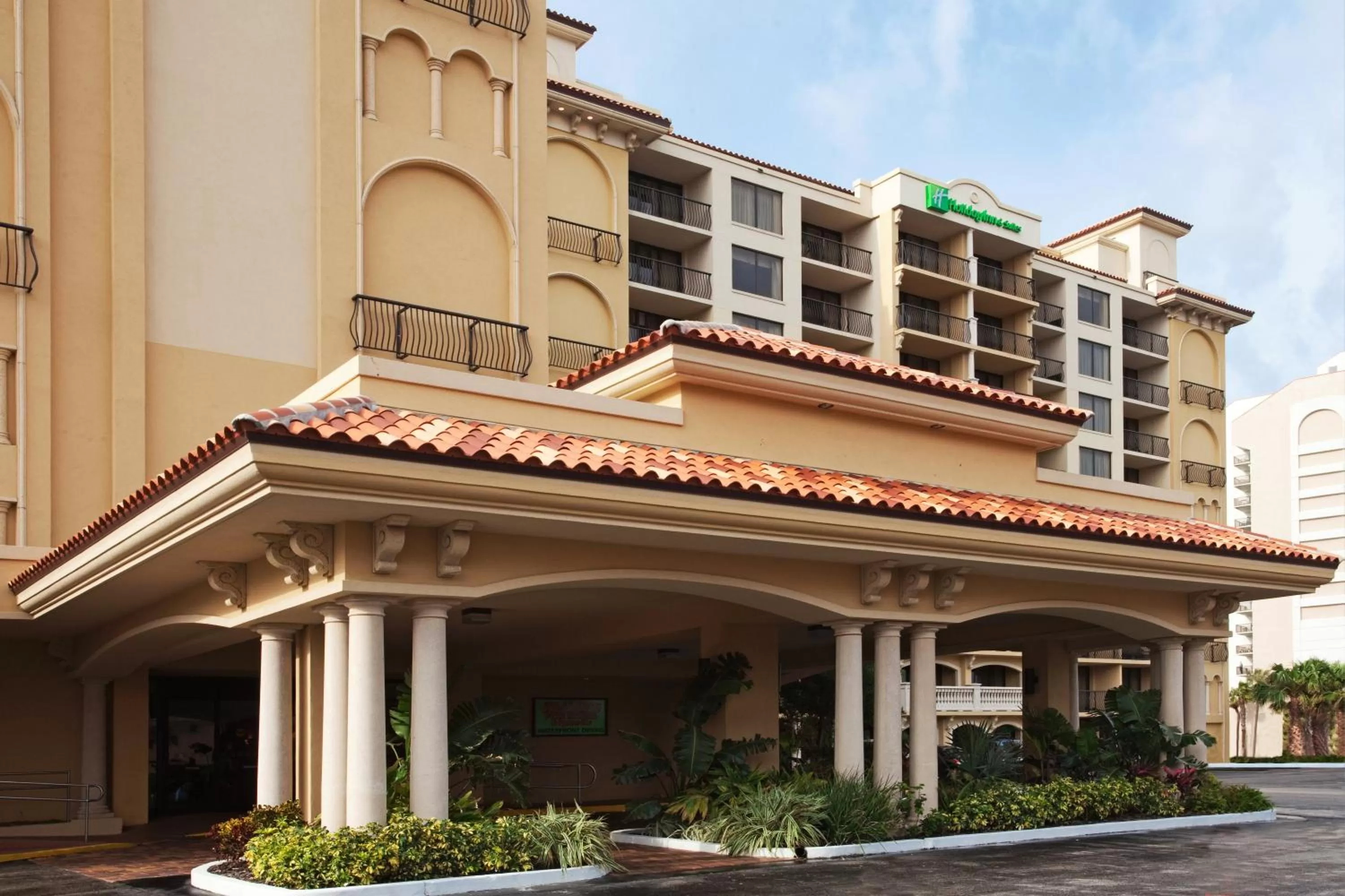 Property building in Holiday Inn & Suites Clearwater Beach by IHG
