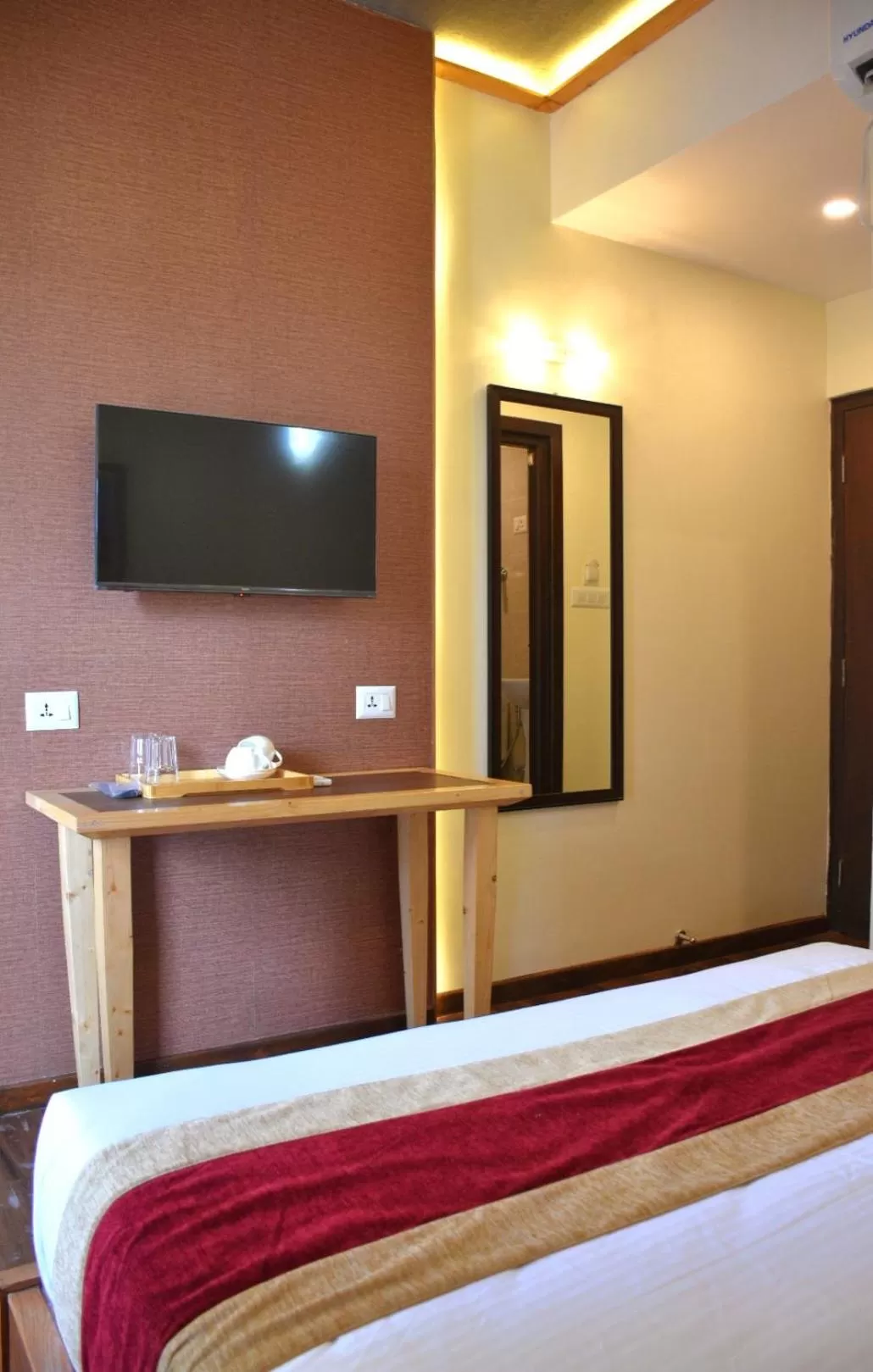 TV and multimedia, Bed in Rodeos Inn