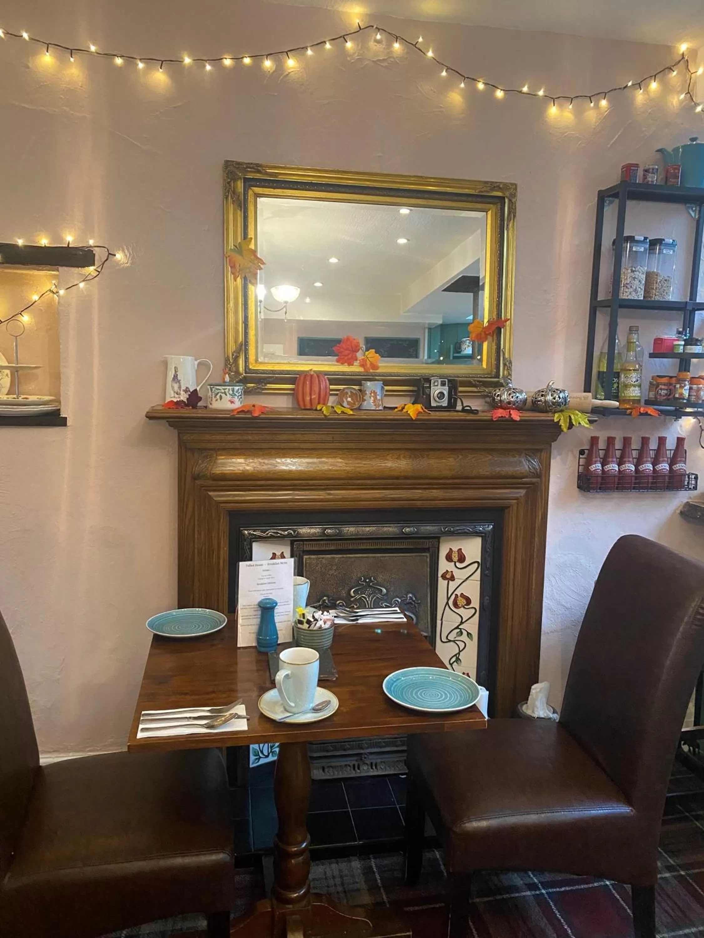 Dining area, Restaurant/Places to Eat in Talbot House Bed & Breakfast and Tearoom