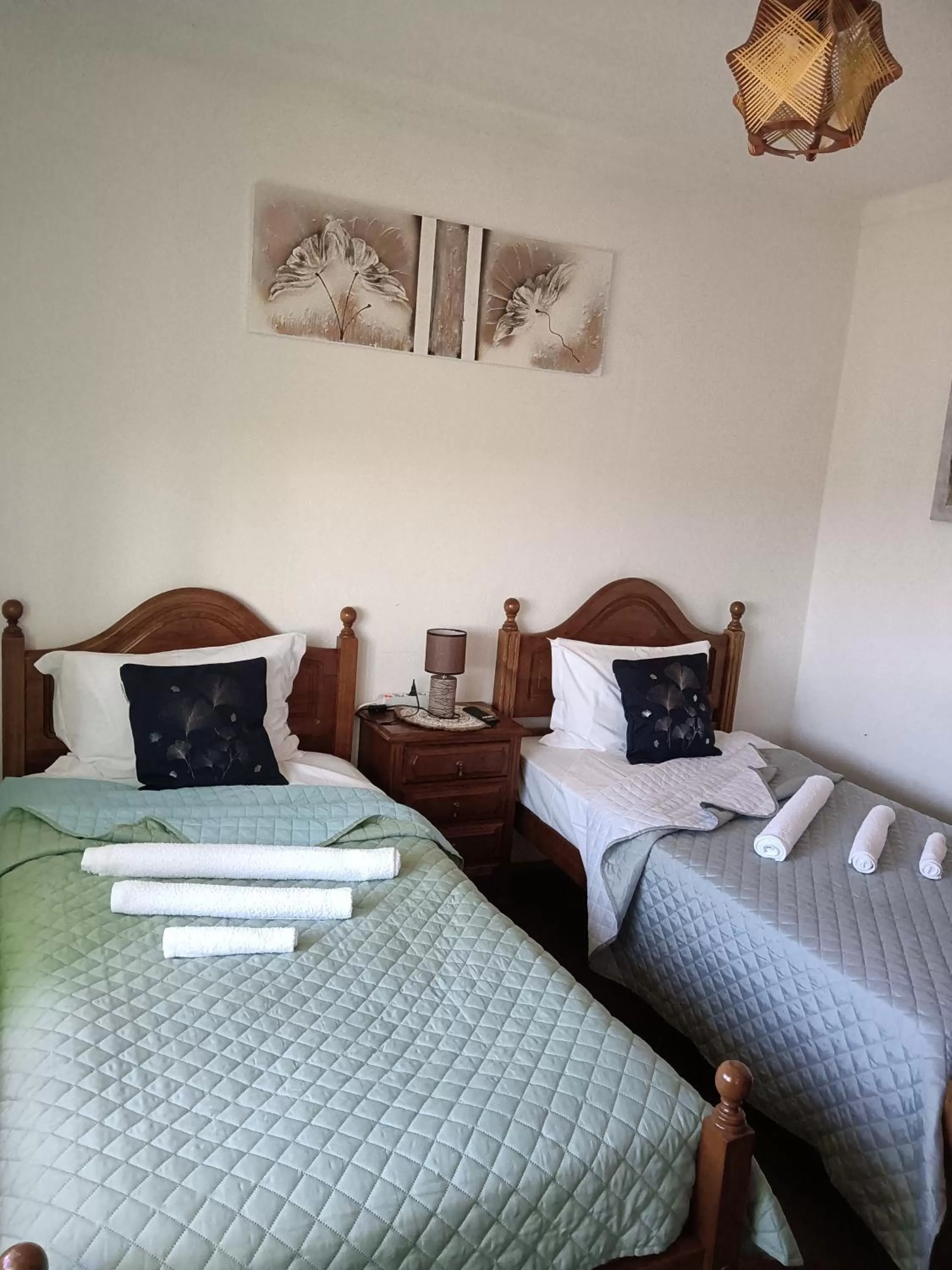 Bed in Alojamento Local Largo da Igreja