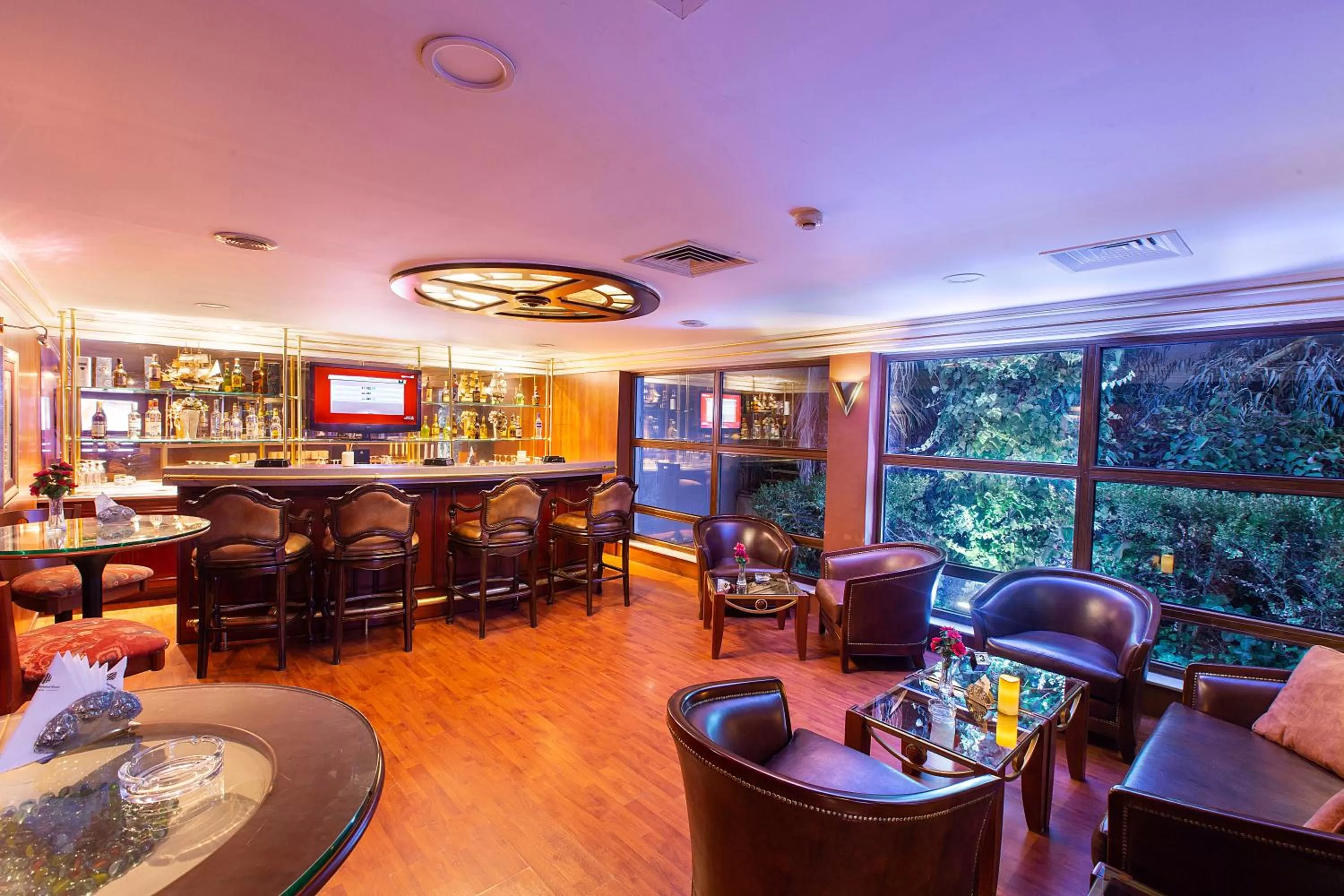 Restaurant/places to eat in Amman International Hotel