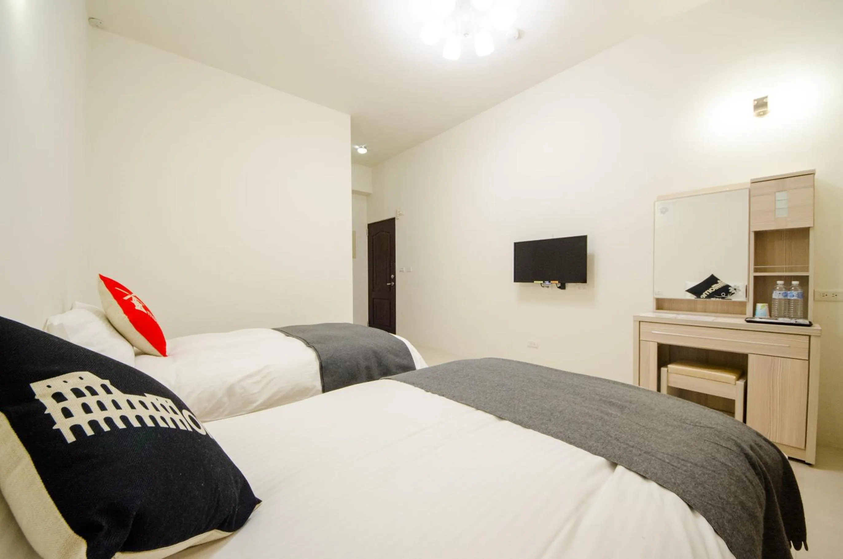 Photo of the whole room, Bed in Successful 168 B&B