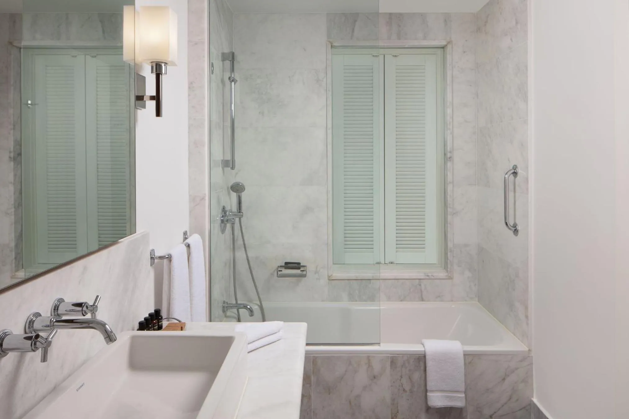 Shower in Doria Hotel Bodrum-City Center