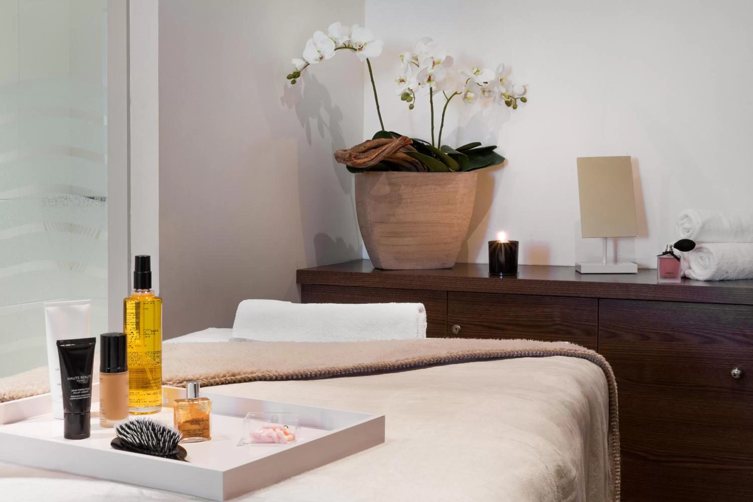 Massage, Bed in Abbaye des Capucins Spa & Resort