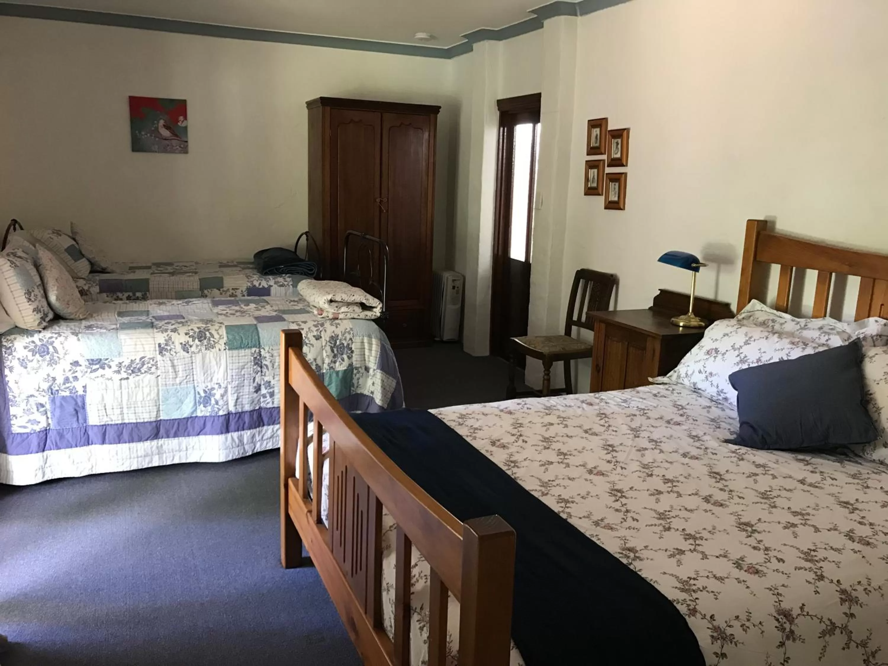 Photo of the whole room, Bed in Dingup House