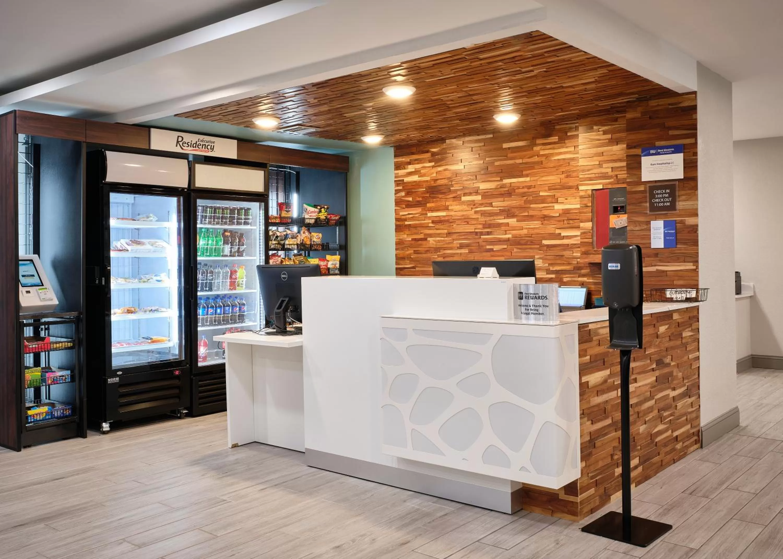 Property building in Best Western Plus Executive Residency Pottstown