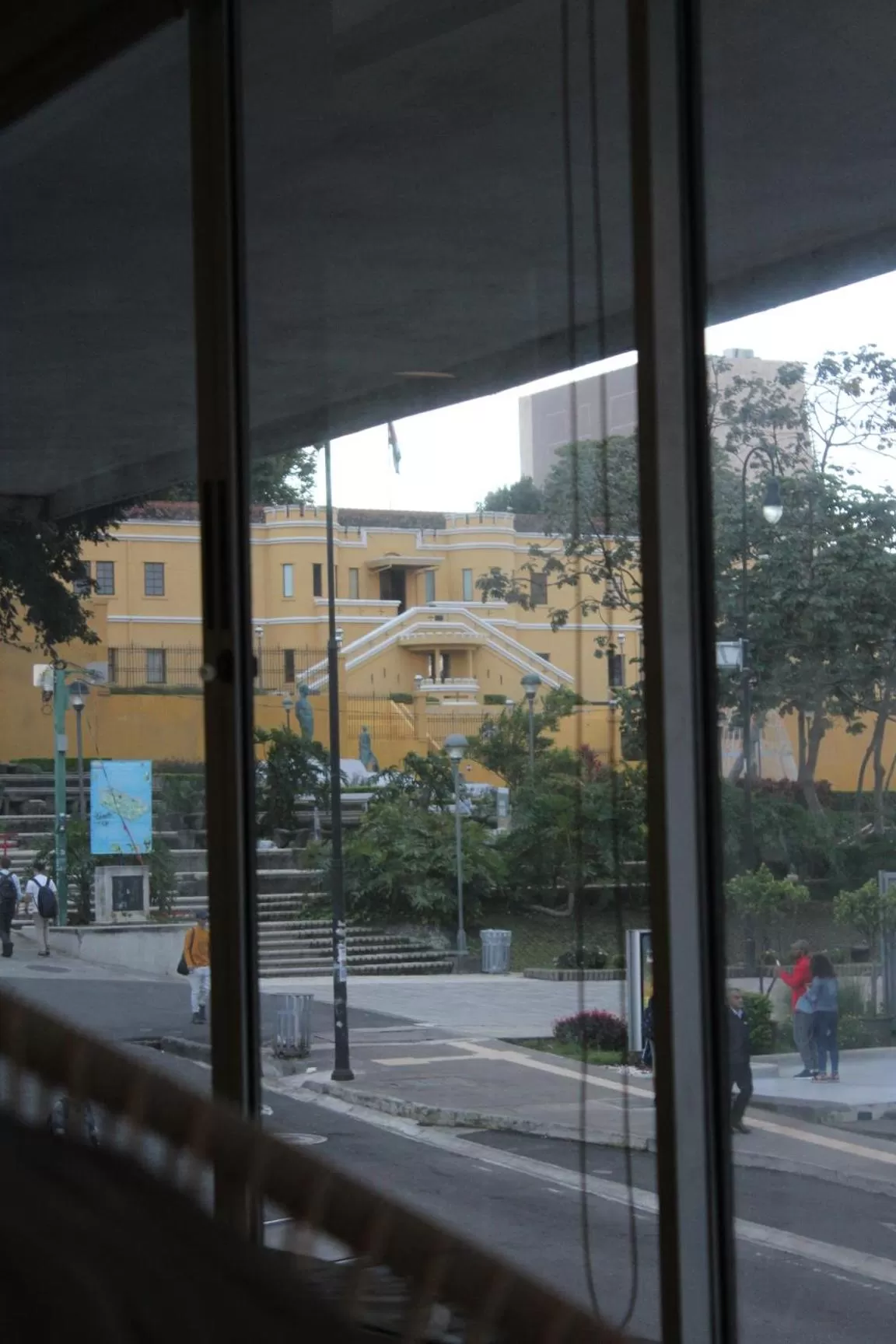 Cando Living Apartments in Central Avenue