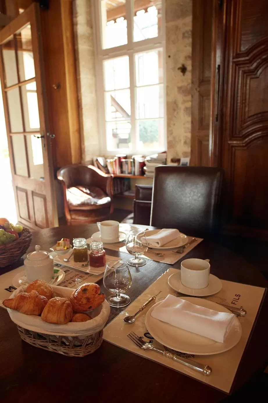 Restaurant/places to eat in Le Clos Sainte-Marguerite