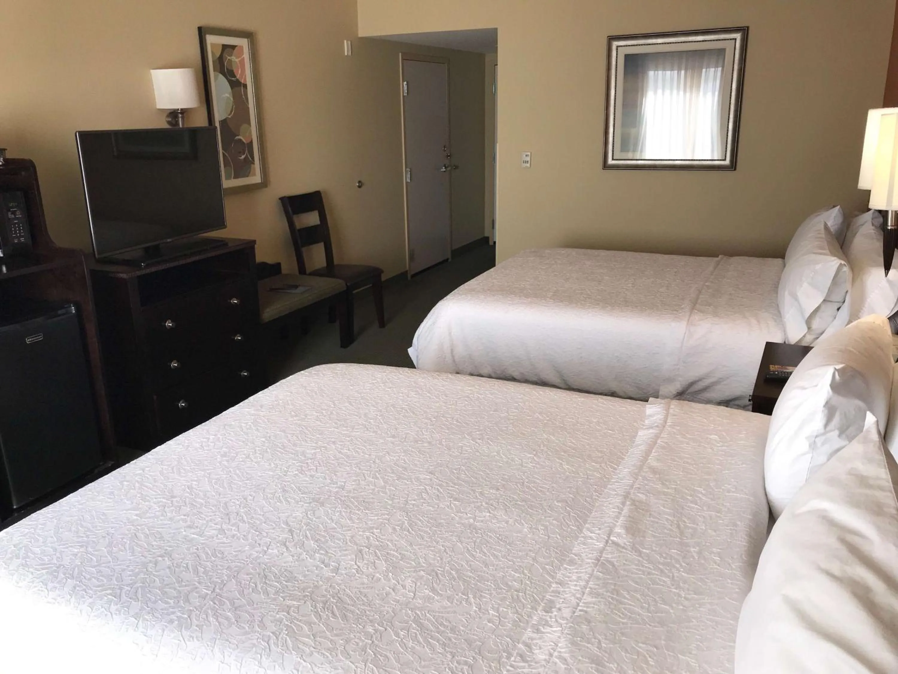 Bedroom, Bed in Hampton Inn and Suites Austin - Lakeway