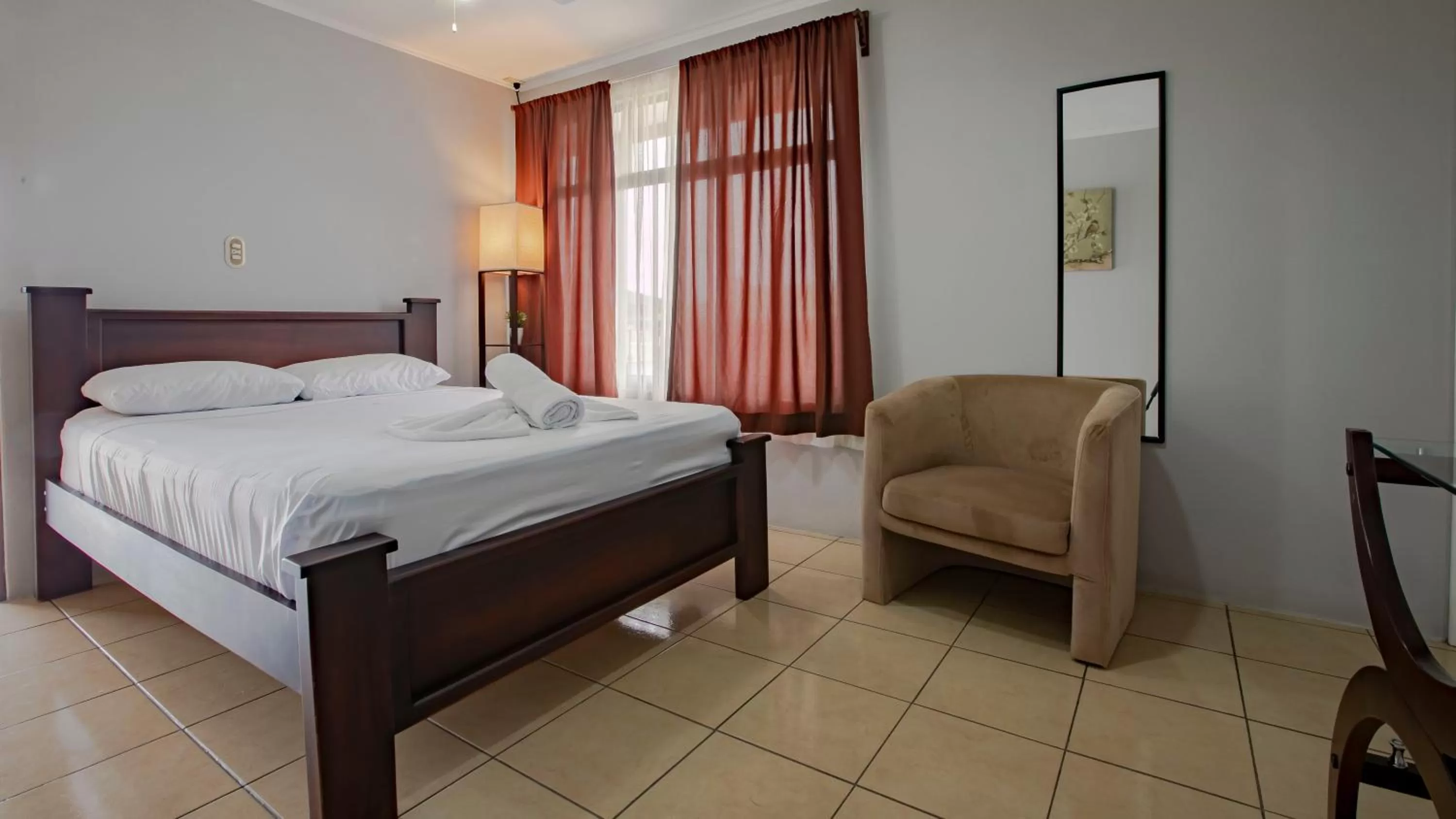 Bed in Coati Arenal Lodge