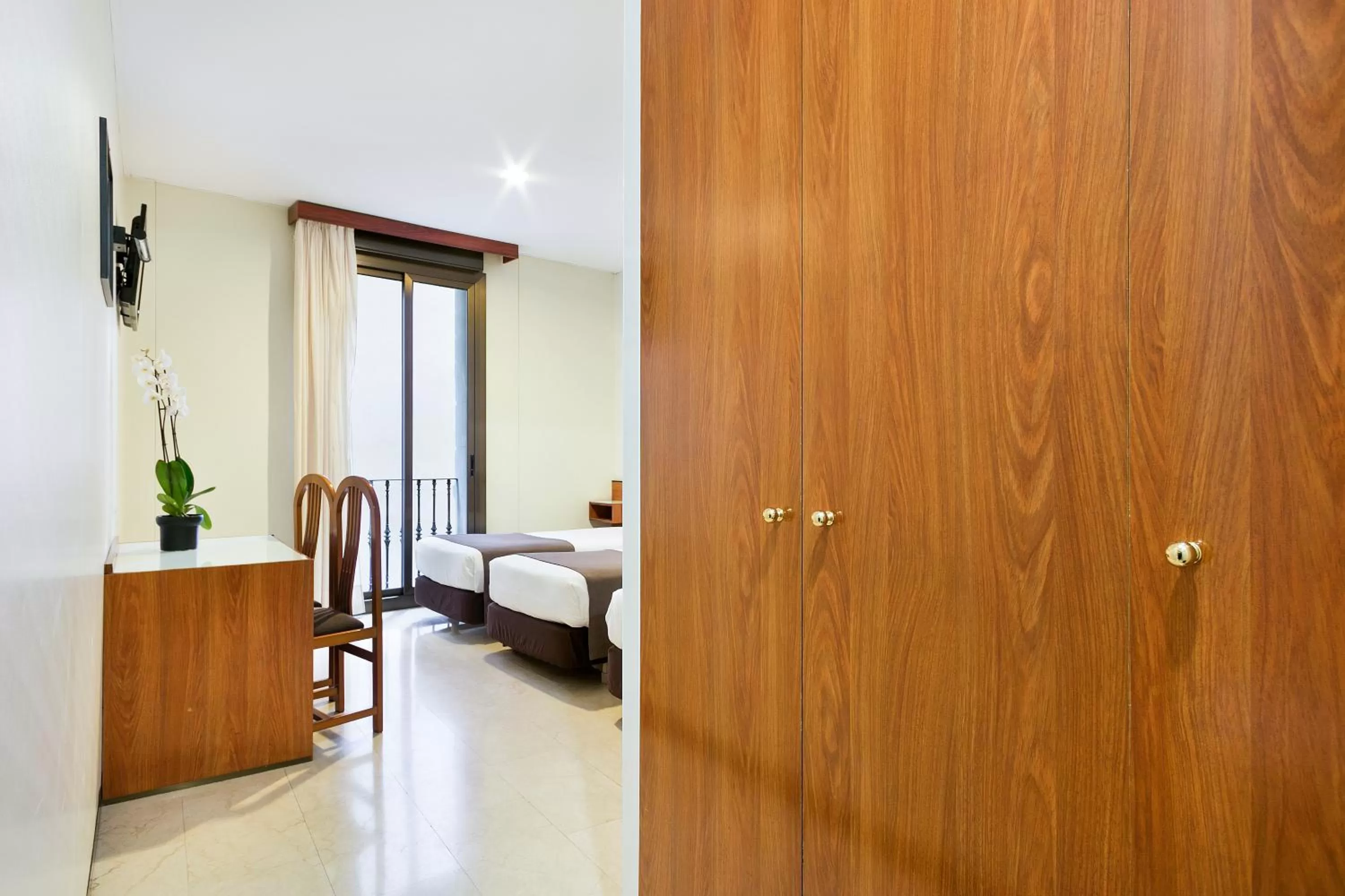 Bedroom, Bed in Hotel Condal