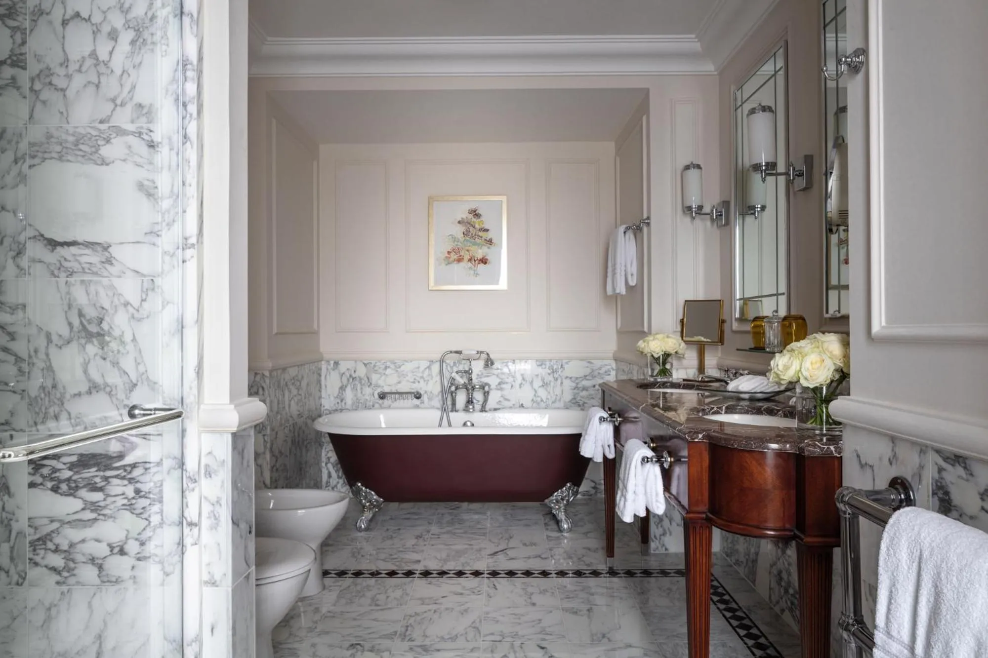 Bathroom in Four Seasons Hotel Hampshire