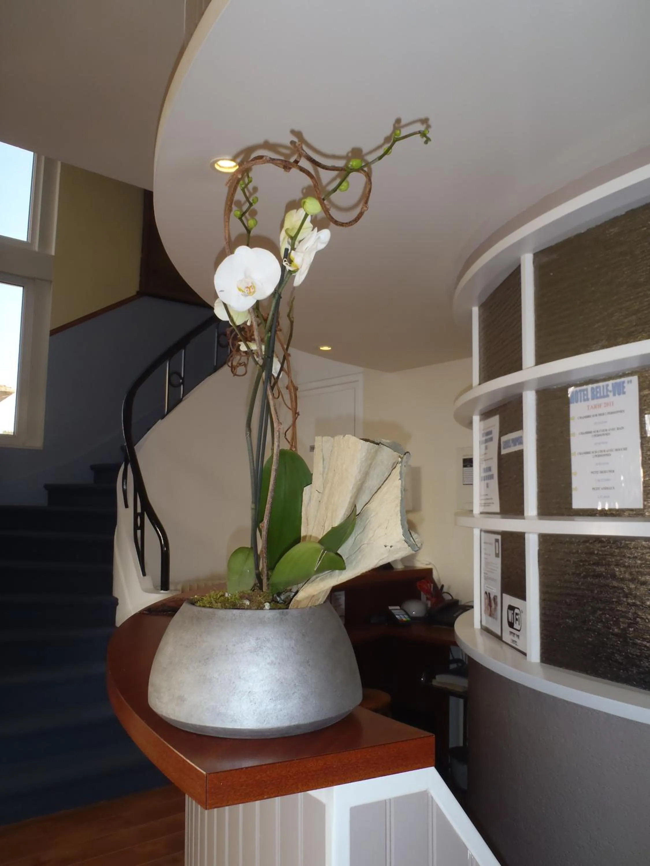 Lobby or reception in Hotel Belle Vue Royan