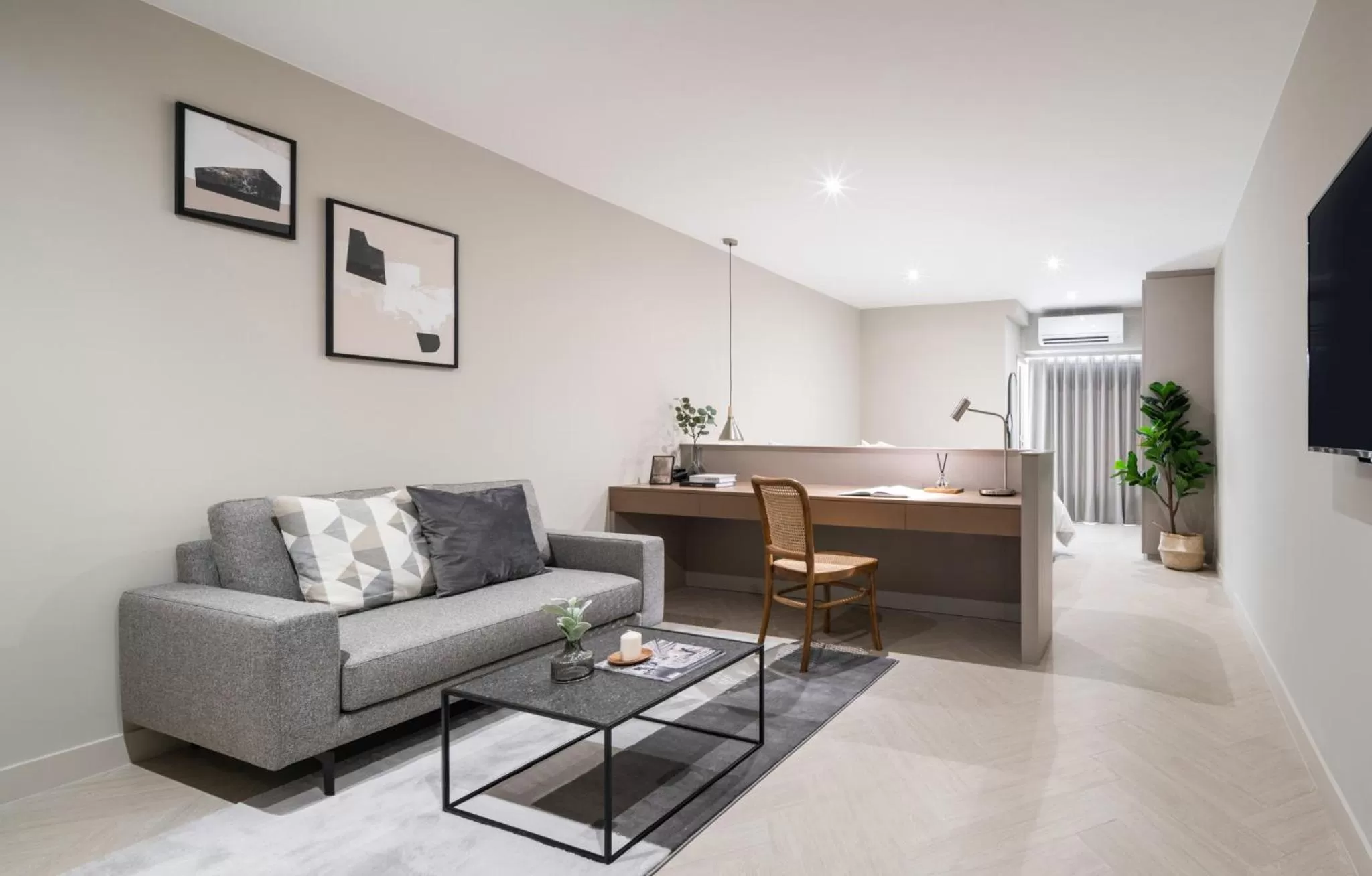 TV and multimedia, Seating Area in GLOW Sukhumvit 71