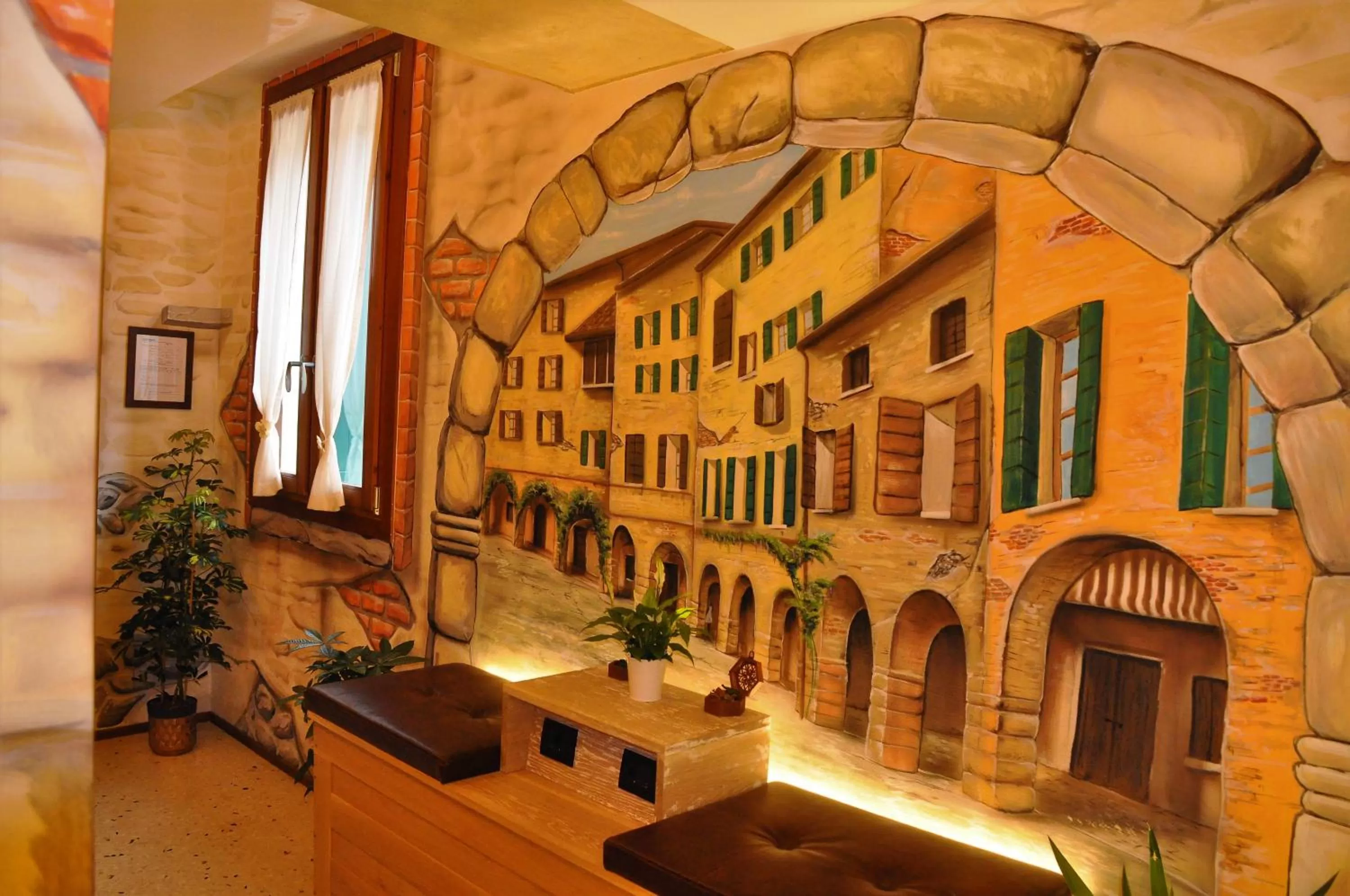 Decorative detail in NAZIONALE Camere