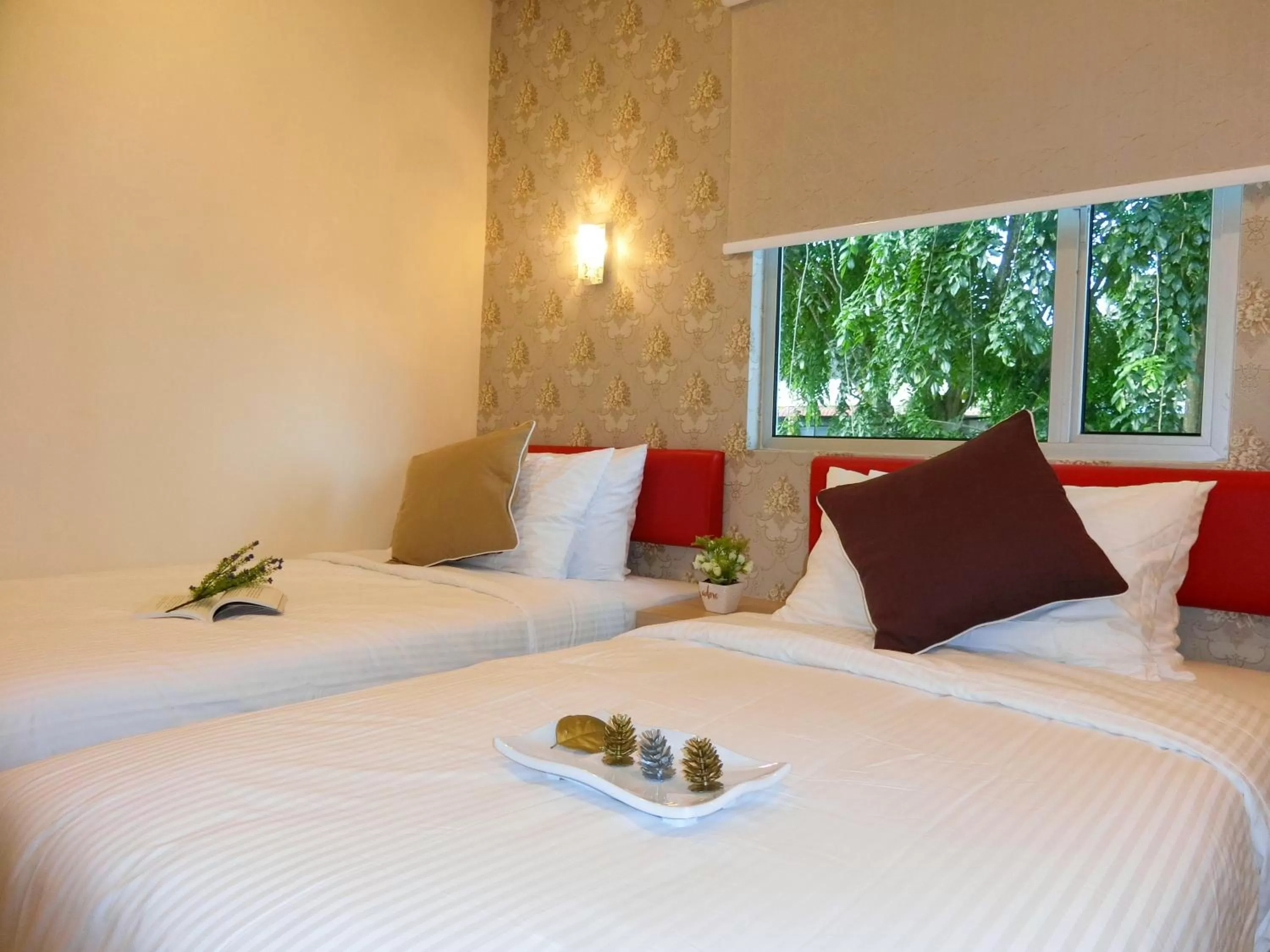 Bed in Carlsun Hotel