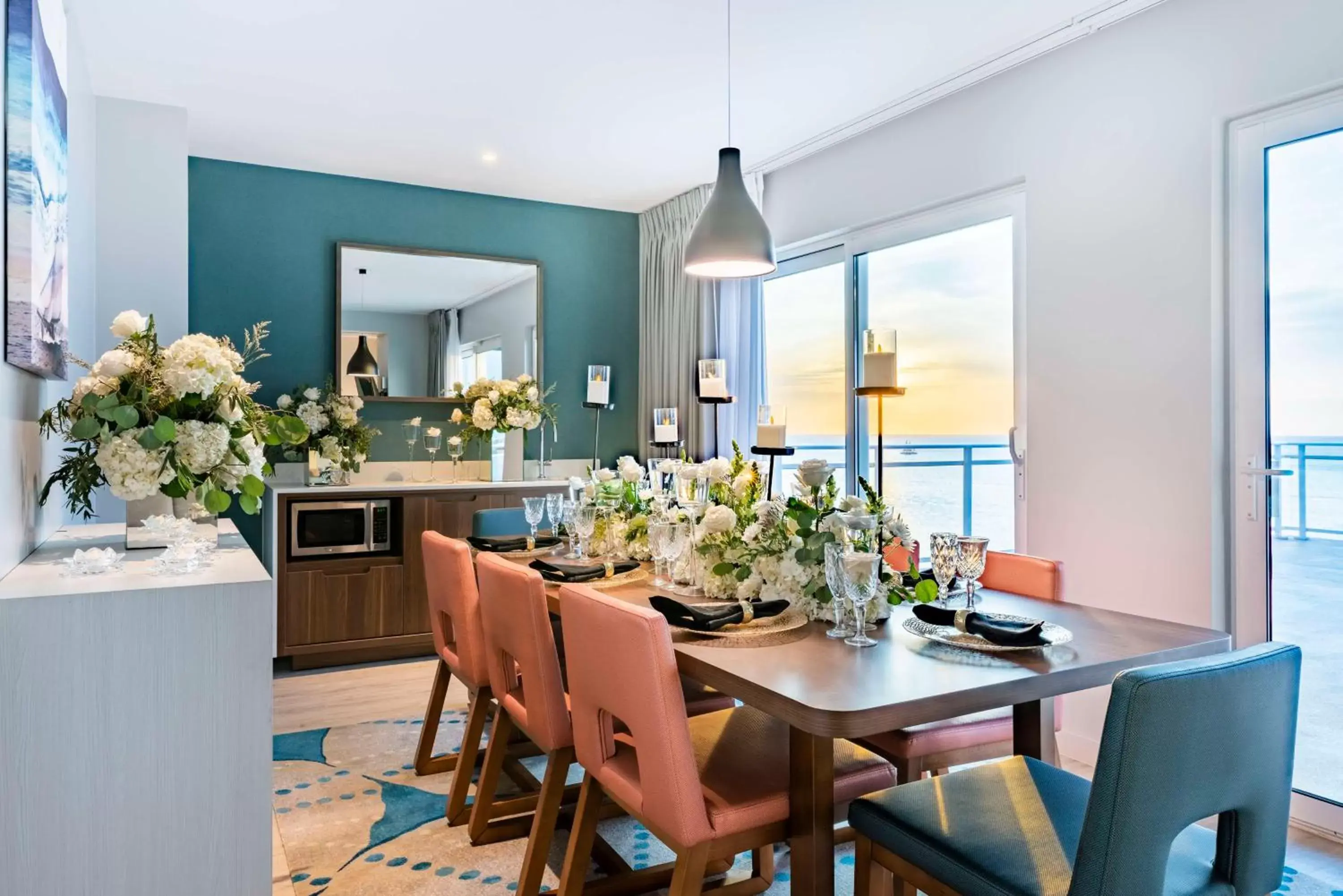 One-Bedroom Grand Pergola Suite with Ocean View in Embassy Suites By Hilton Aruba Beach Resort One-Bedroom Grand Pergola Suite with Ocean View in Embassy Suites By Hilton Aruba Beach Resort