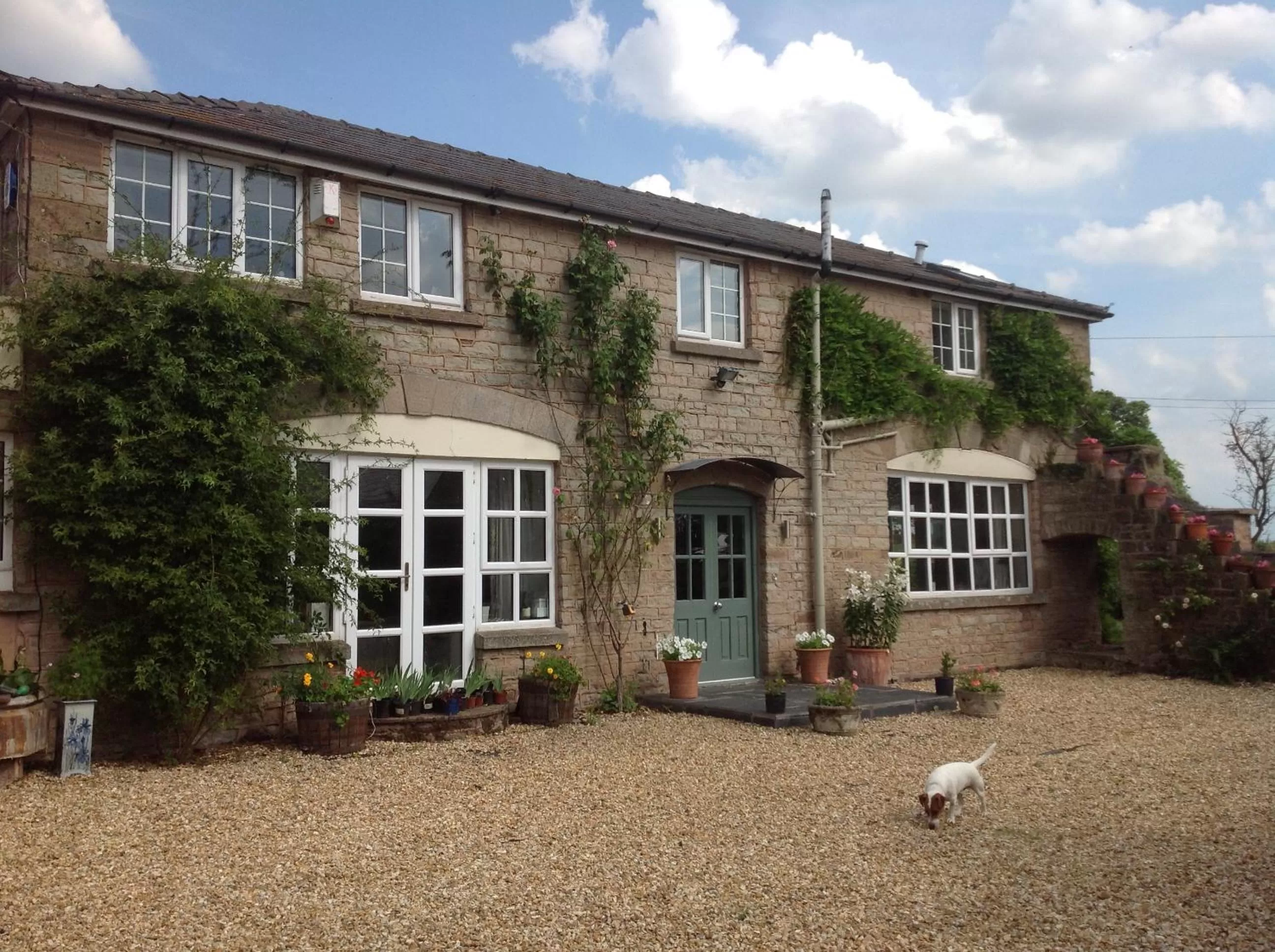 Facade/entrance in The Coach House