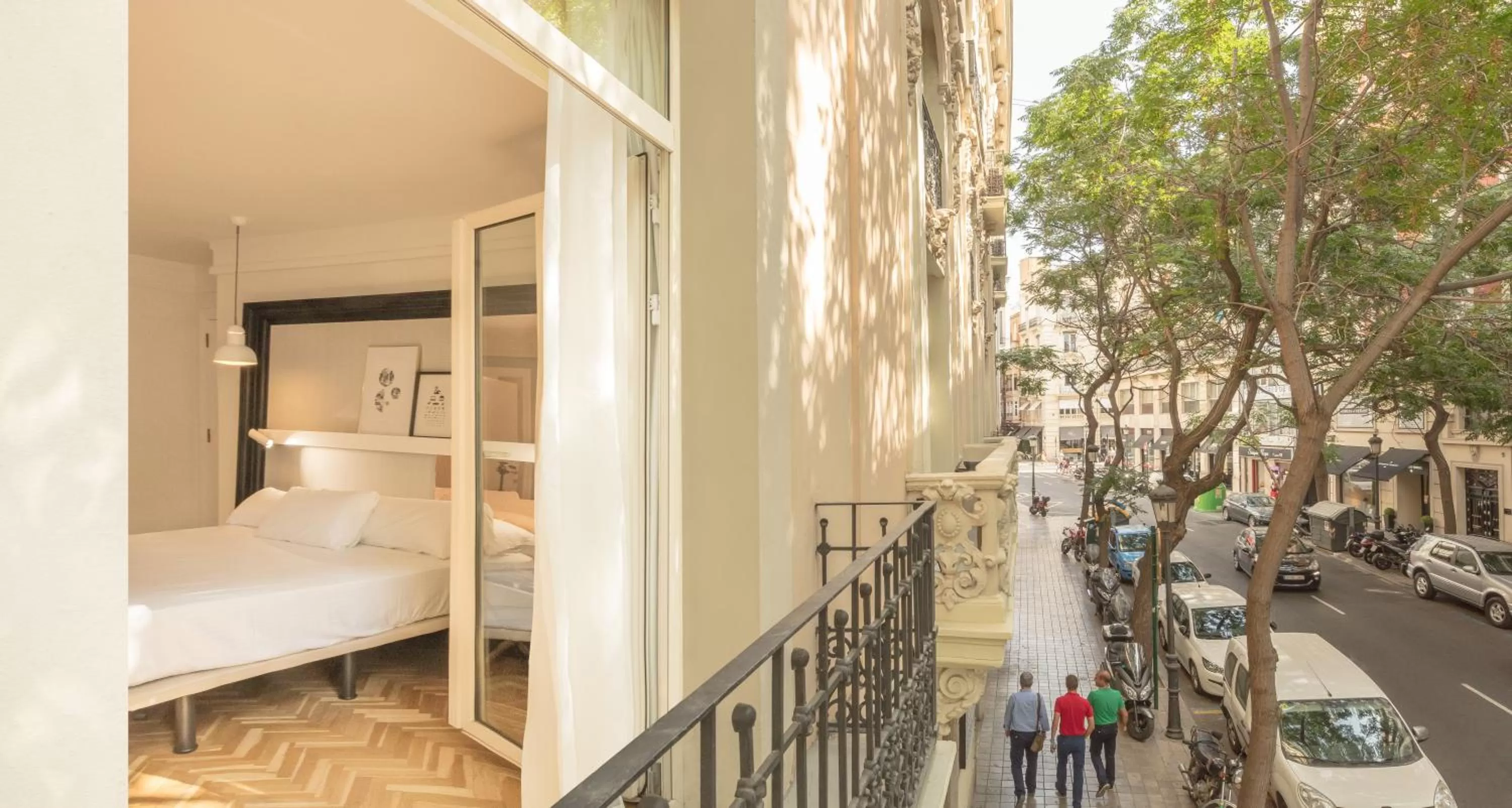 Landmark view, Bed in SH Ingles Boutique Hotel