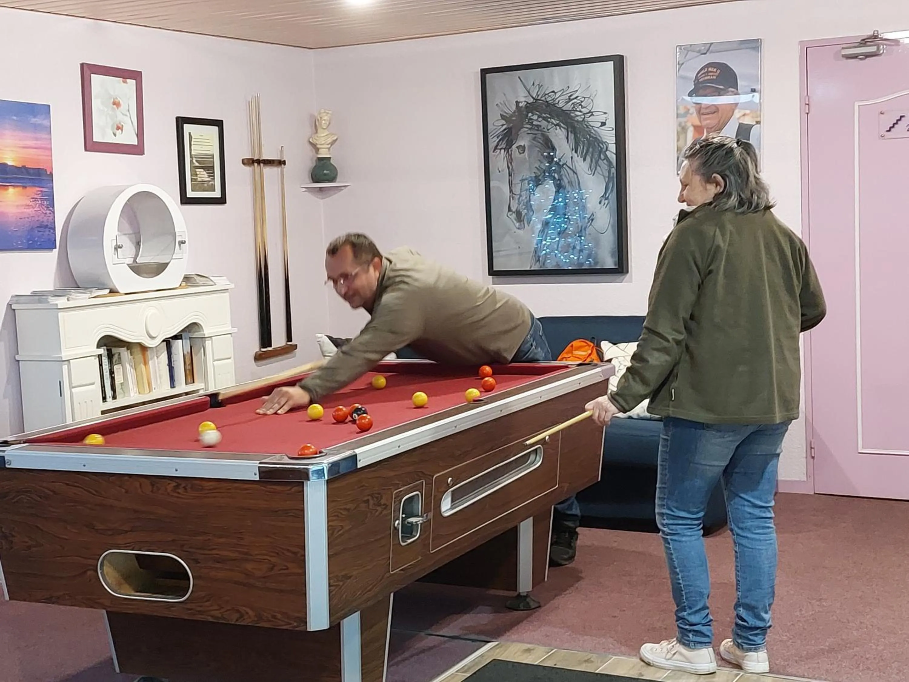 Billiard in Contact Hotel Utah Beach Carentan