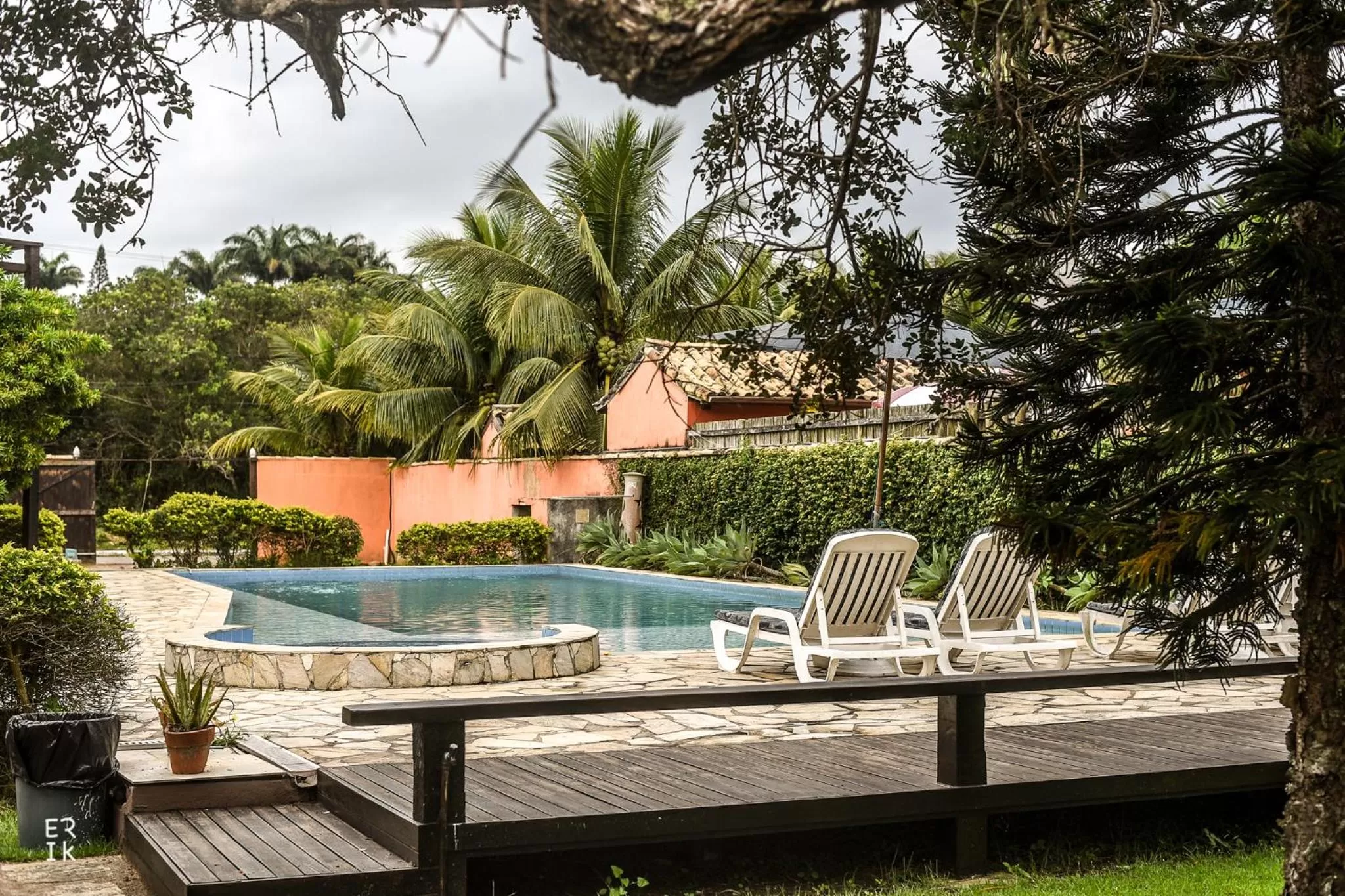 Swimming pool in Pousada Da Ferradura