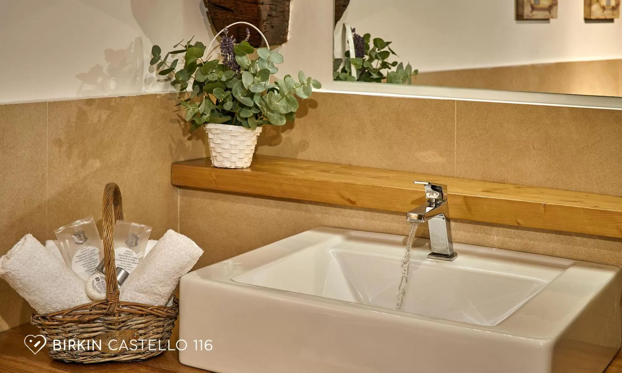 Bathroom in Albergo Diffuso Birkin Castello