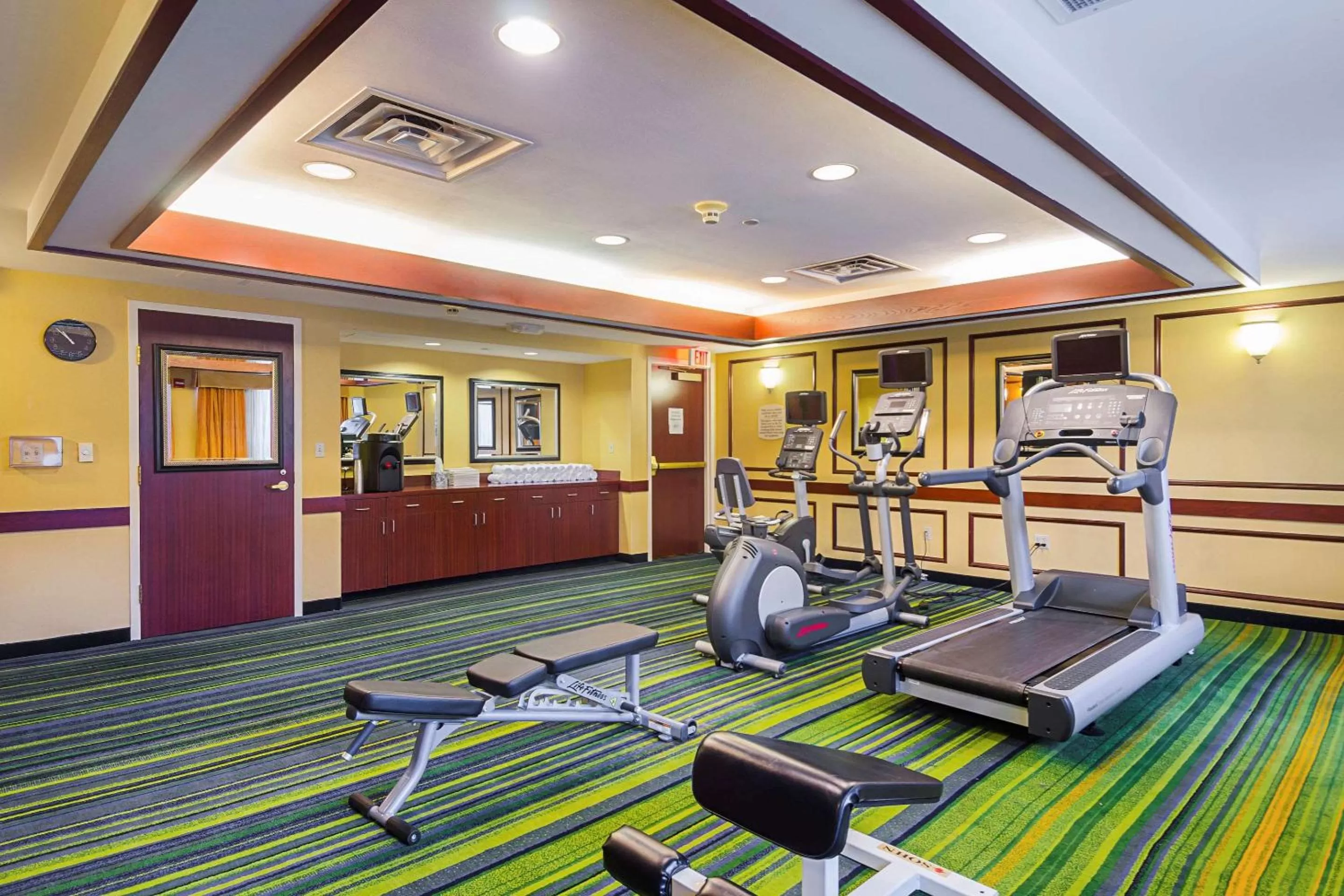 Fitness centre/facilities in Quality Inn Boston-Revere