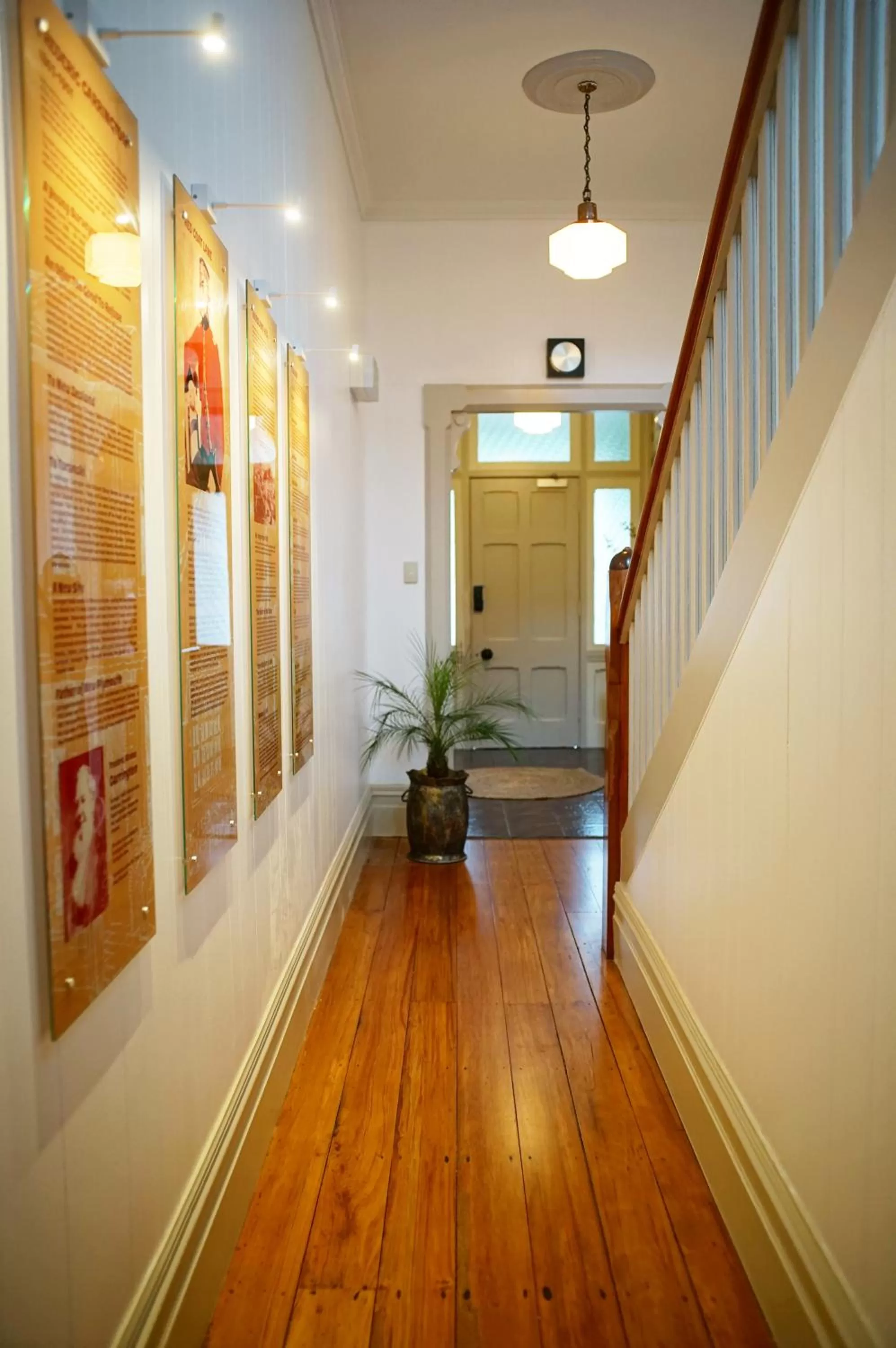 Property building in Issey Manor