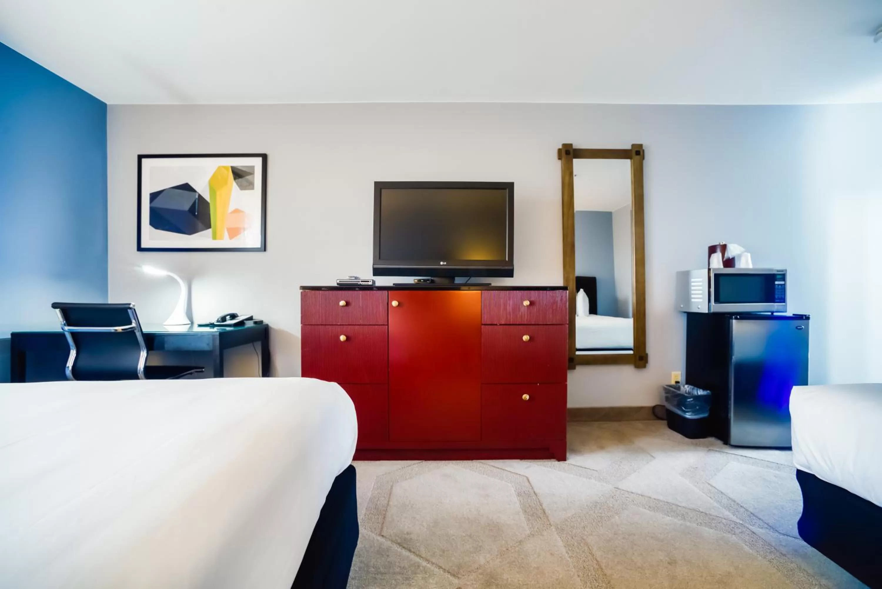 Photo of the whole room, Bed in Inn at Seaside