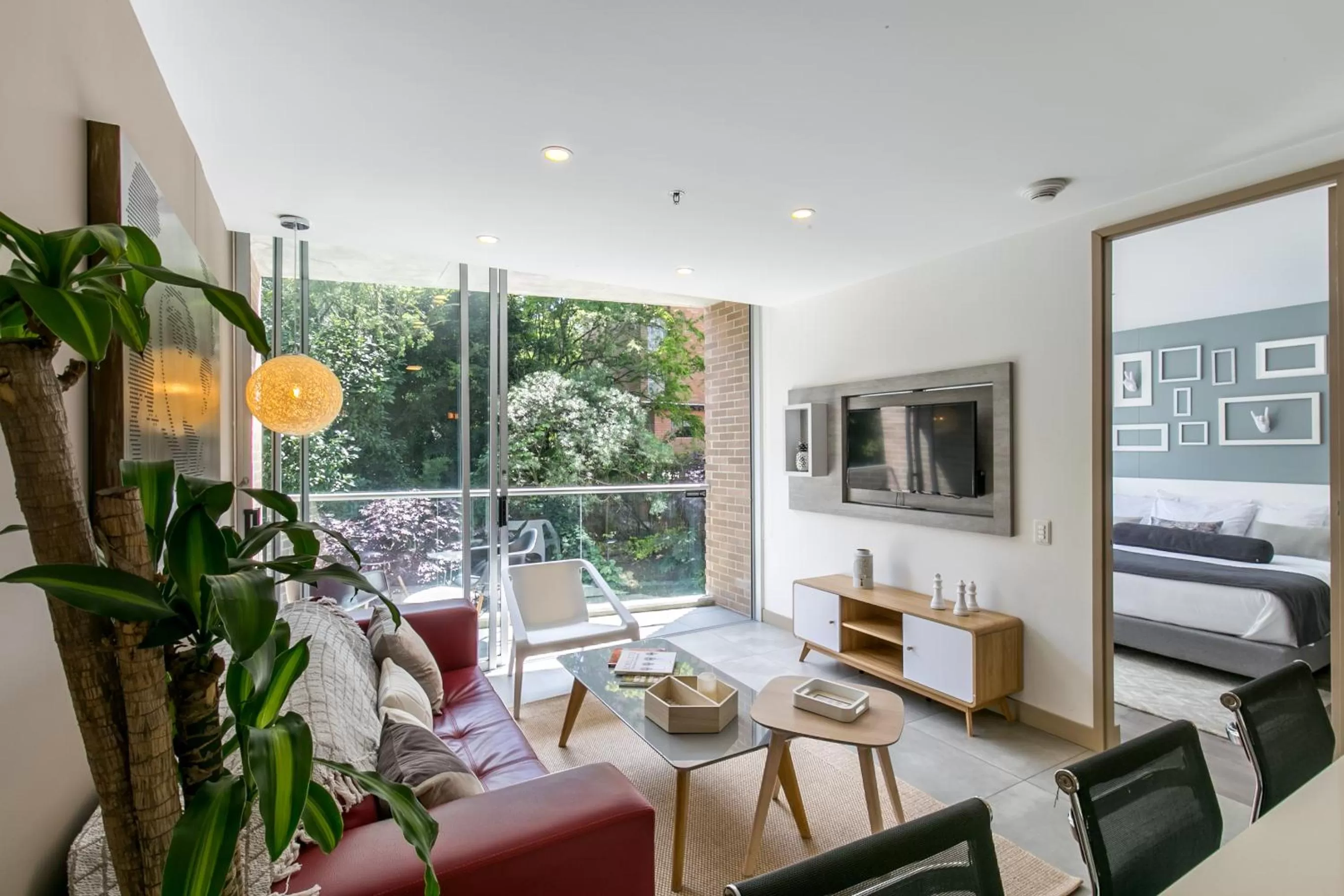 TV and multimedia in Soul Lifestyle Hotel