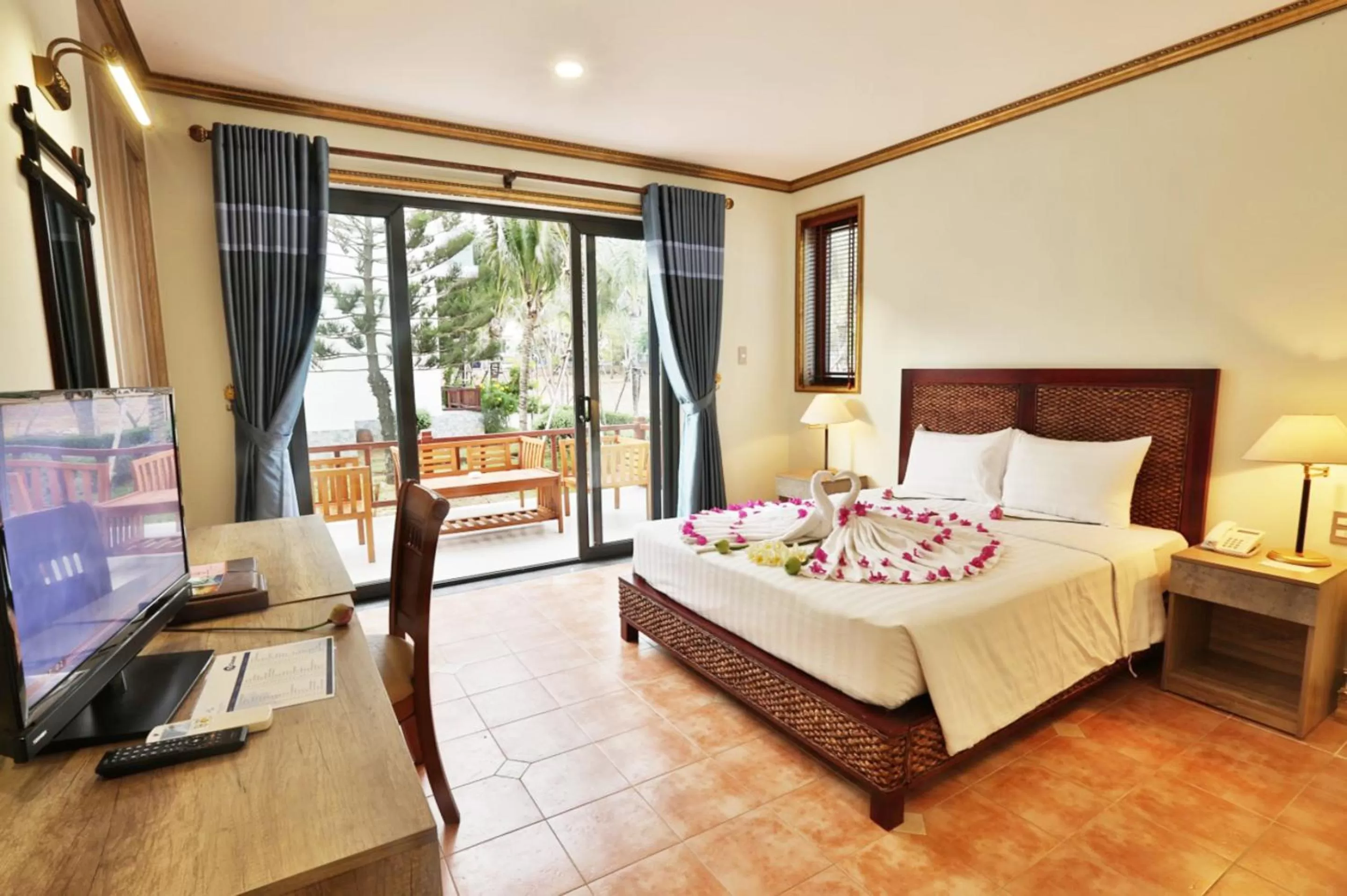 Bed in Lotus Vung Tau Resort & Spa