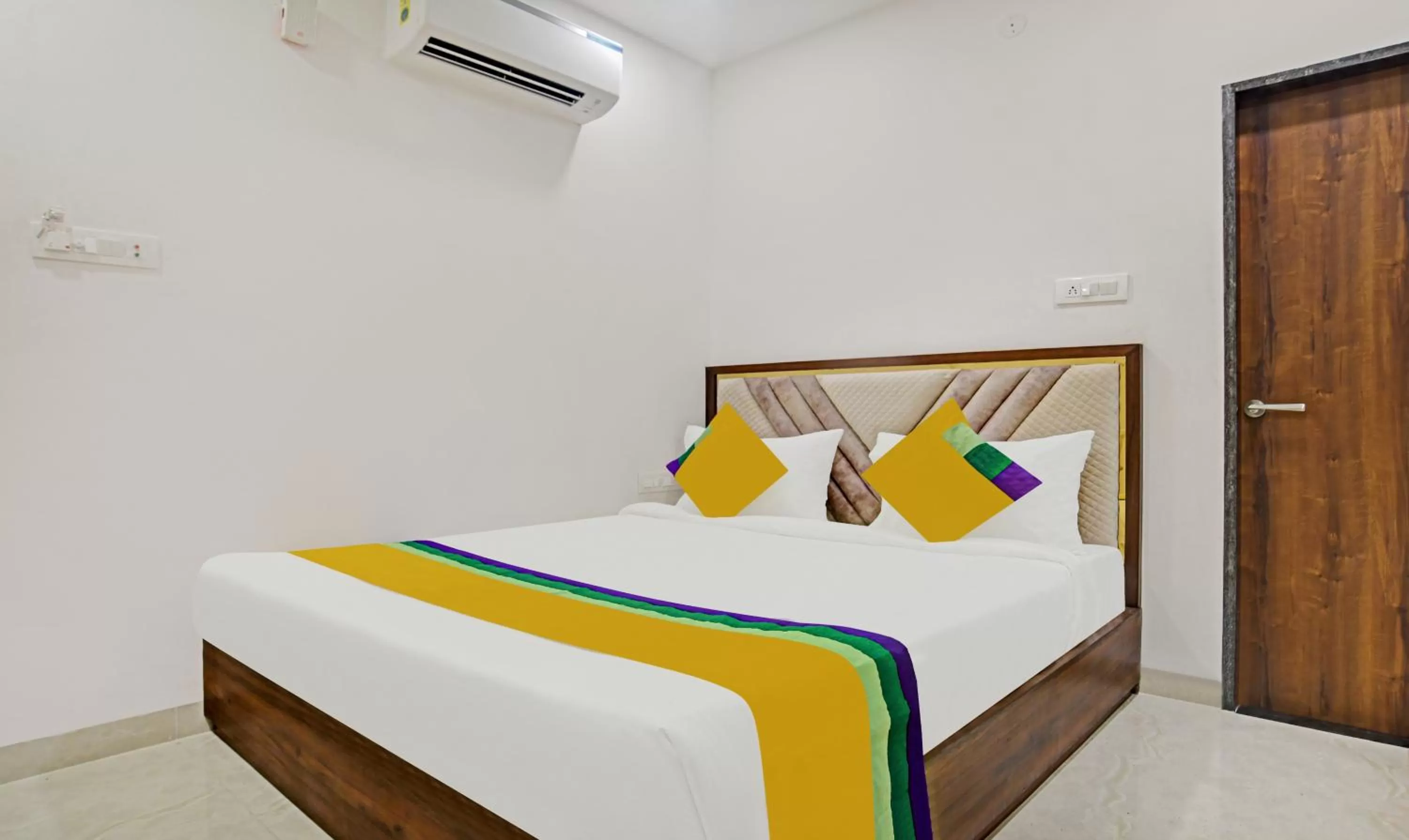 Bedroom, Bed in Itsy Hotels Phoenix