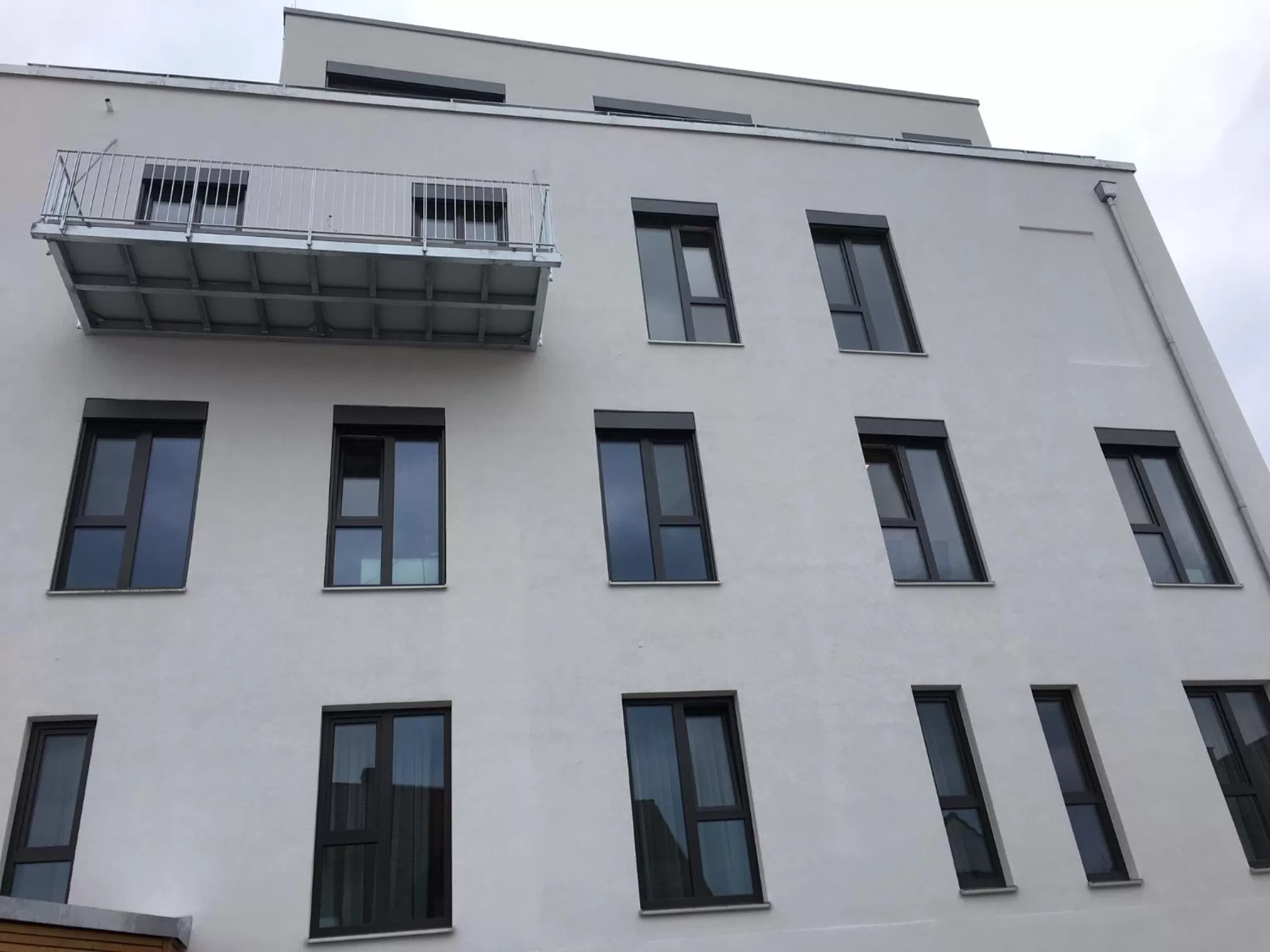 Facade/entrance in SleepySleepy Hotel Dillingen