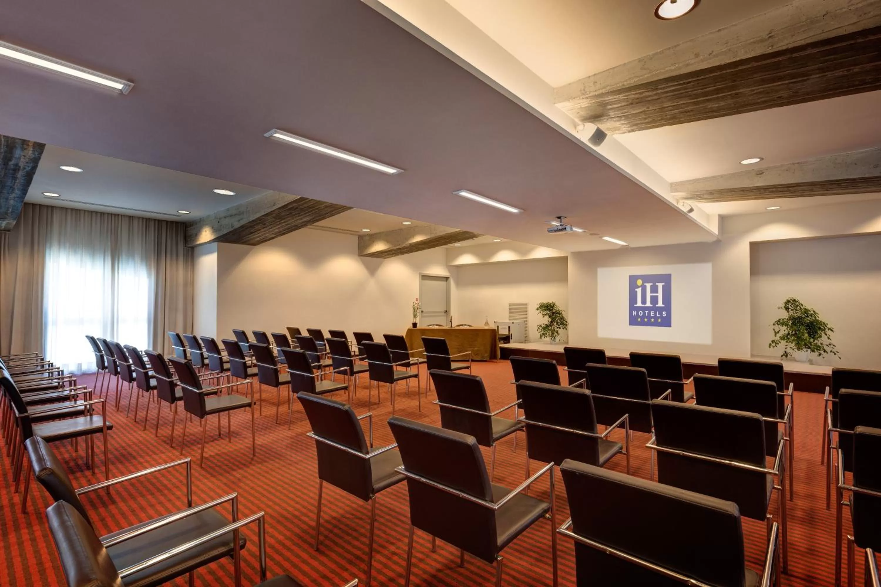 Area and facilities in iH Hotels Roma Z3