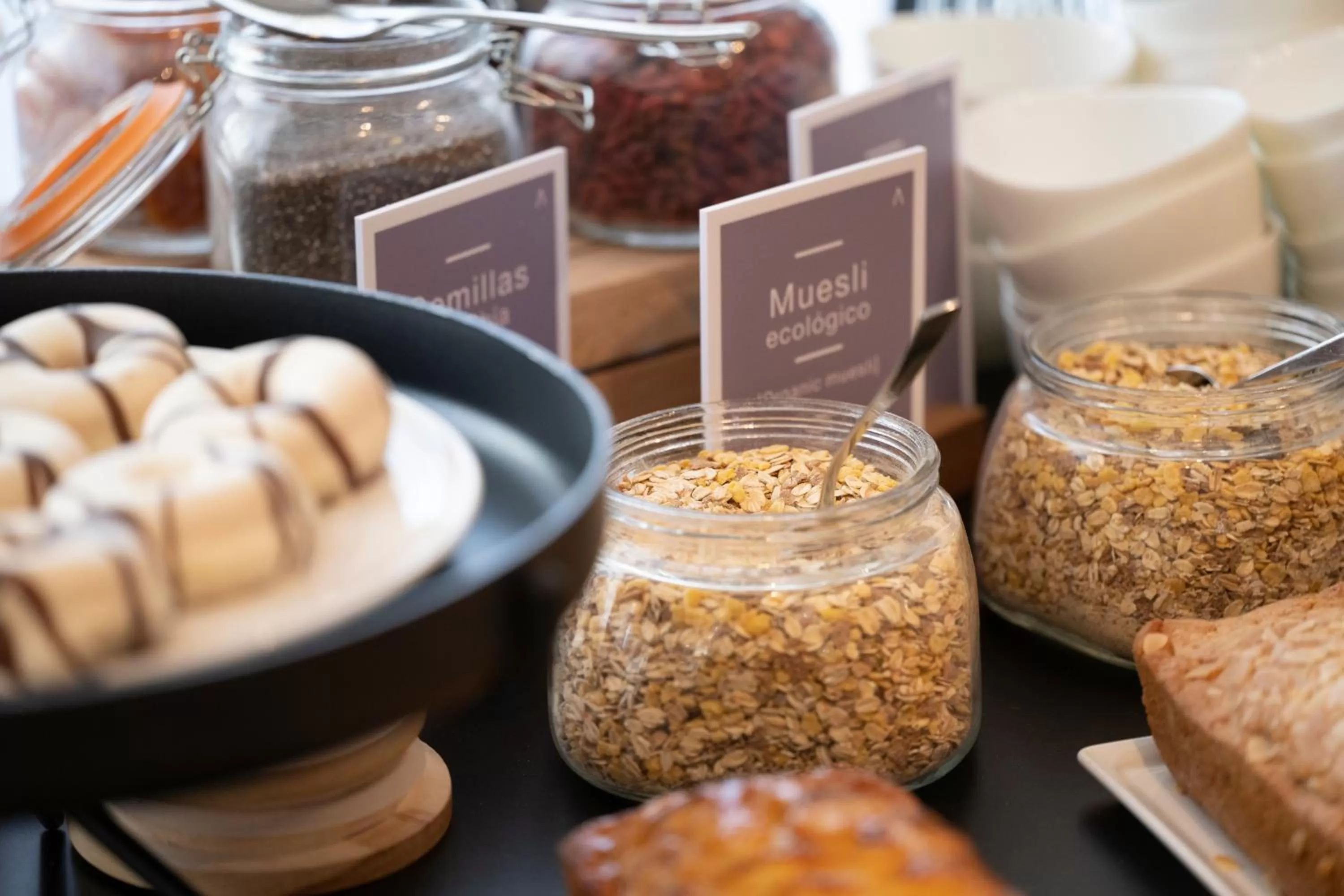Breakfast in Barceló León Conde Luna