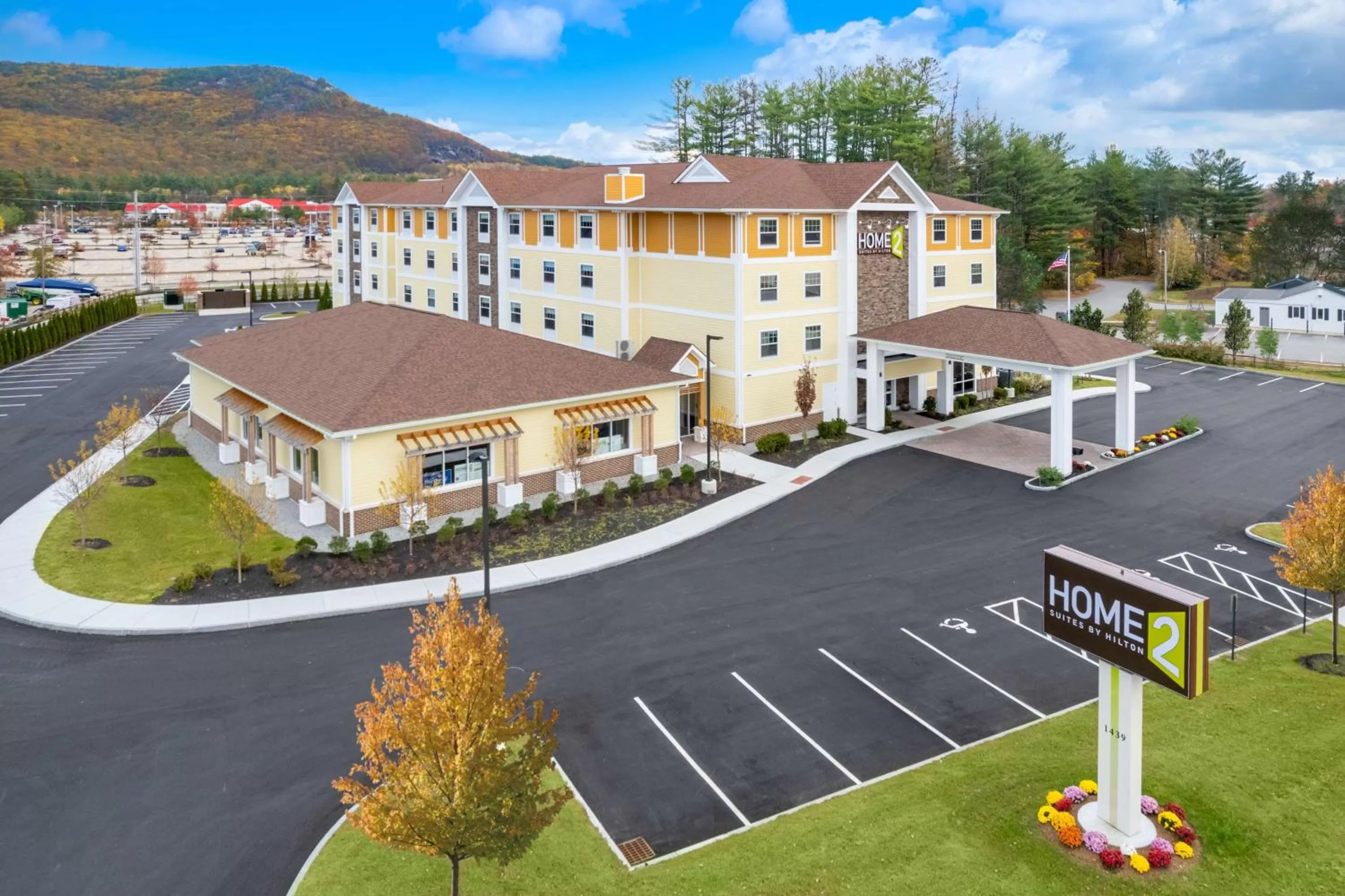 Property building in Home2 Suites By Hilton North Conway, NH