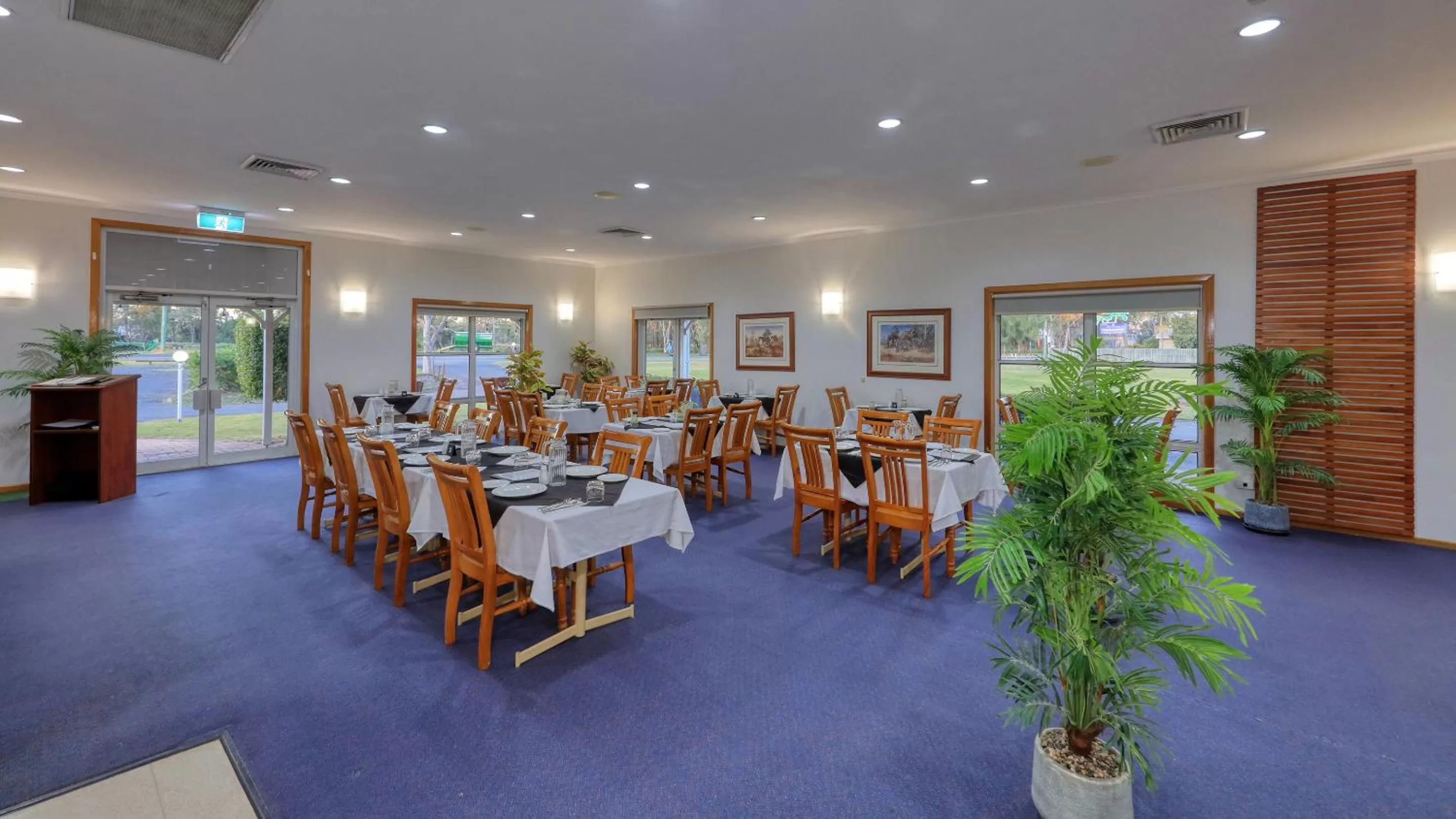 Restaurant/places to eat in Chinchilla Great Western Motor Inn