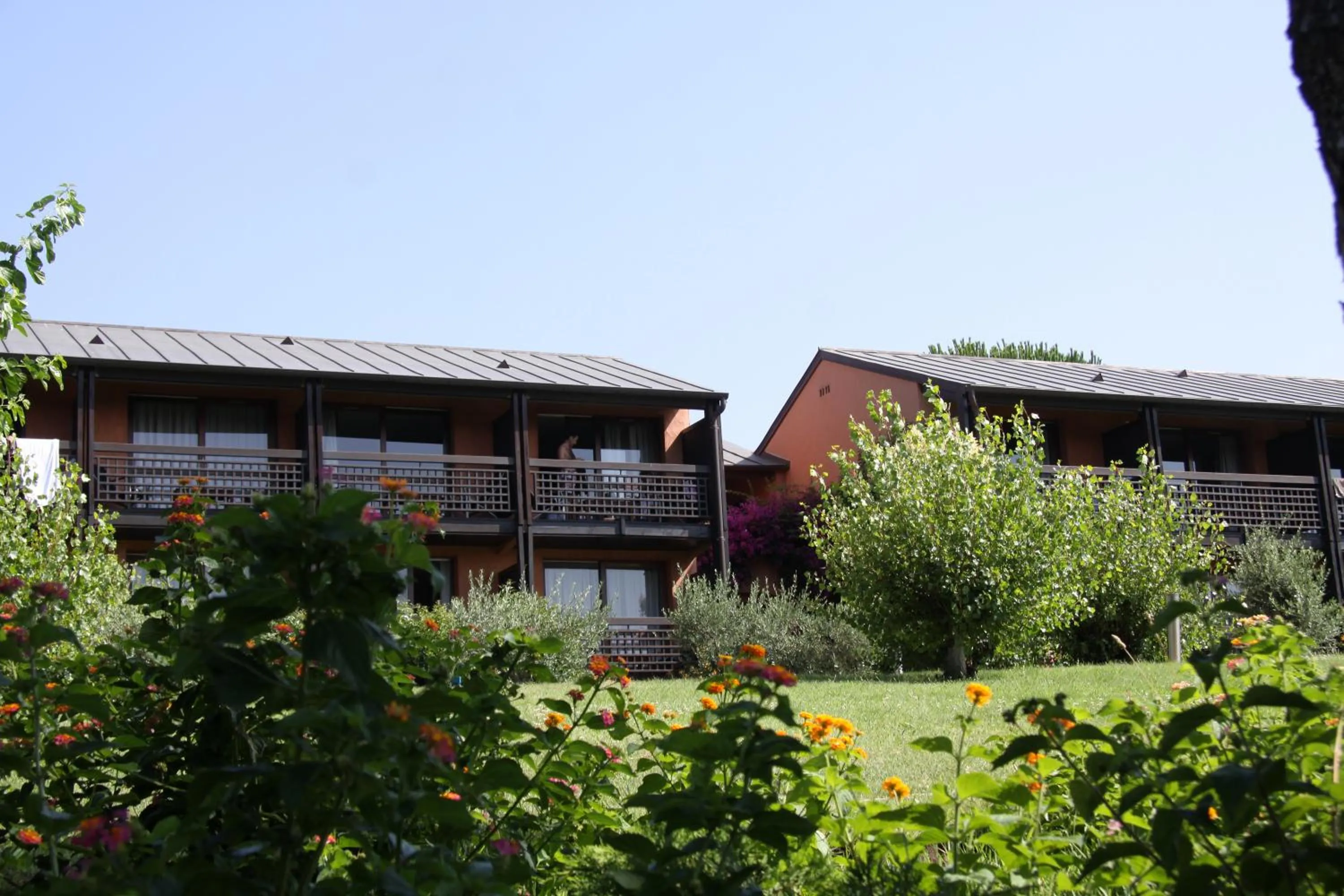 Facade/entrance in Hôtel Castell'Verde
