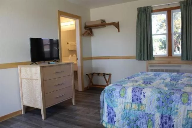 TV and multimedia, Bed in Pony Island Inn