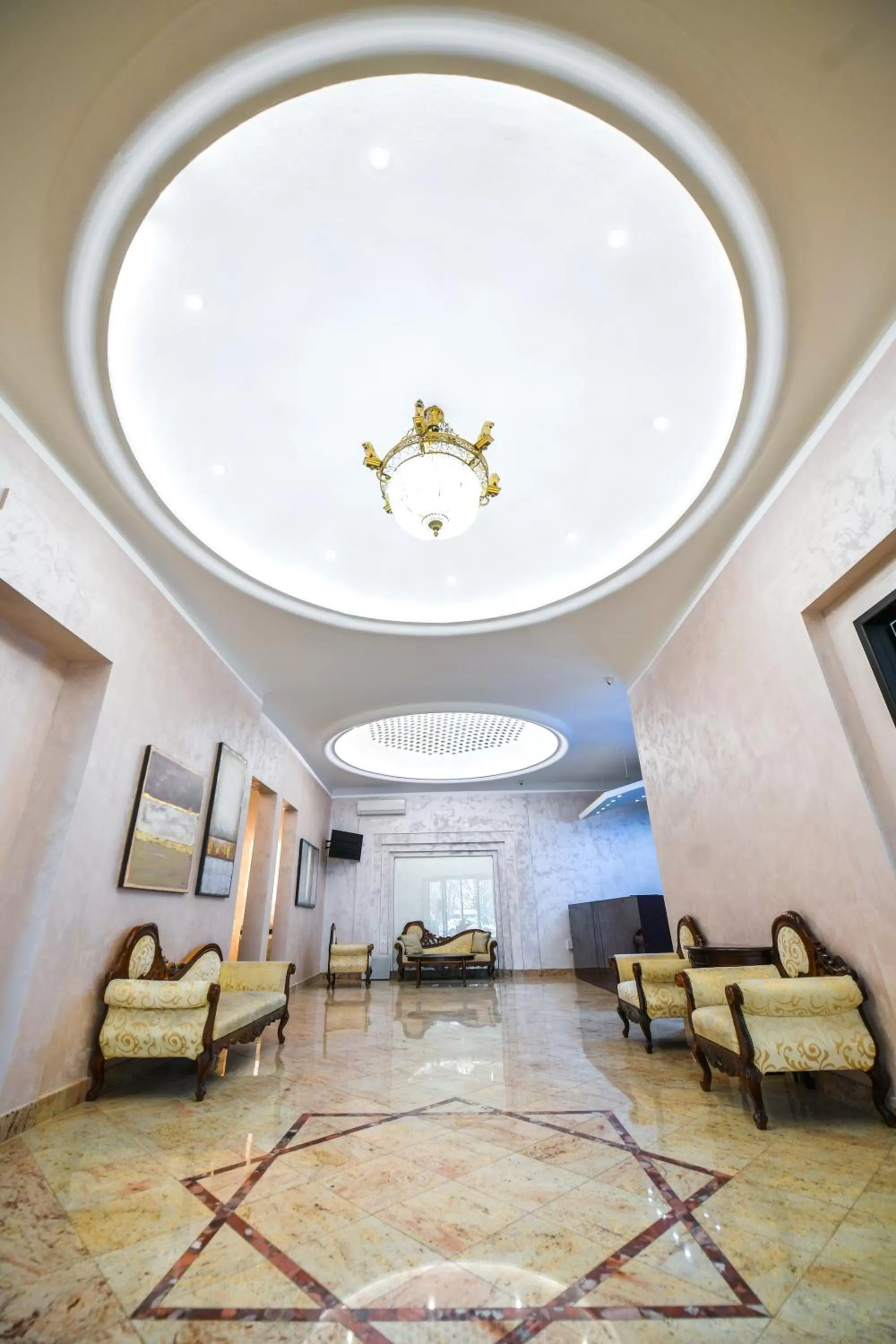 Seating area in Hotel Zepter Palace