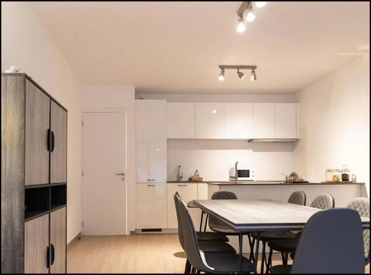 Kitchen or kitchenette in OneLuxStay near Diamond District