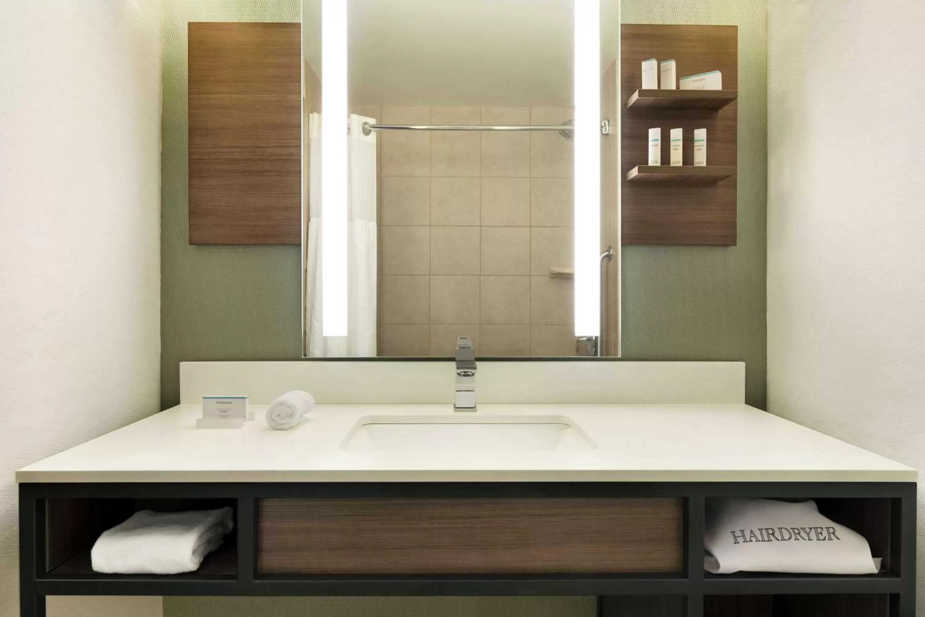 Bathroom in Hilton Garden Inn Charlotte/Ayrsley